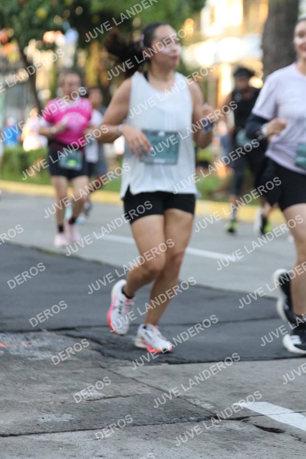 Foto de ADIDAS SPLITS GUADALAJARA 15K / 30K en Av. San Ignacio esquina Av. Ignacio L. Vallarta, Zapopan a las 07:16 · dorsal 2793