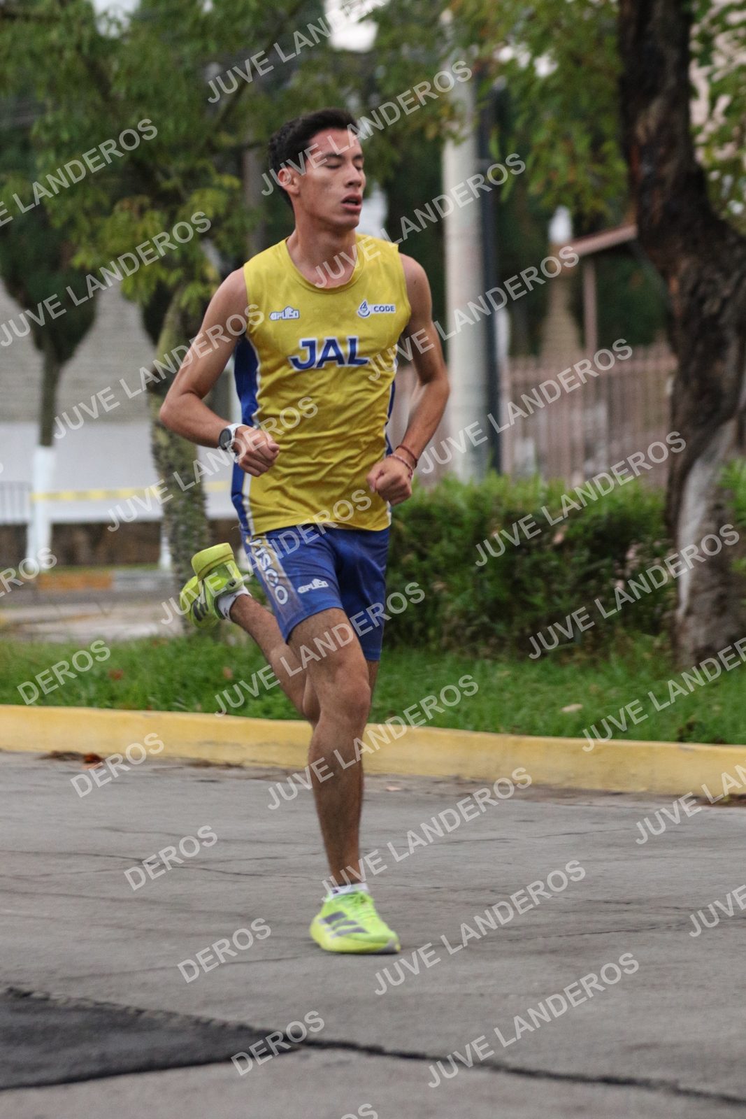 Foto de ADIDAS SPLITS GUADALAJARA 15K / 30K en Av. San Ignacio esquina Av. Ignacio L. Vallarta, Zapopan a las 06:45