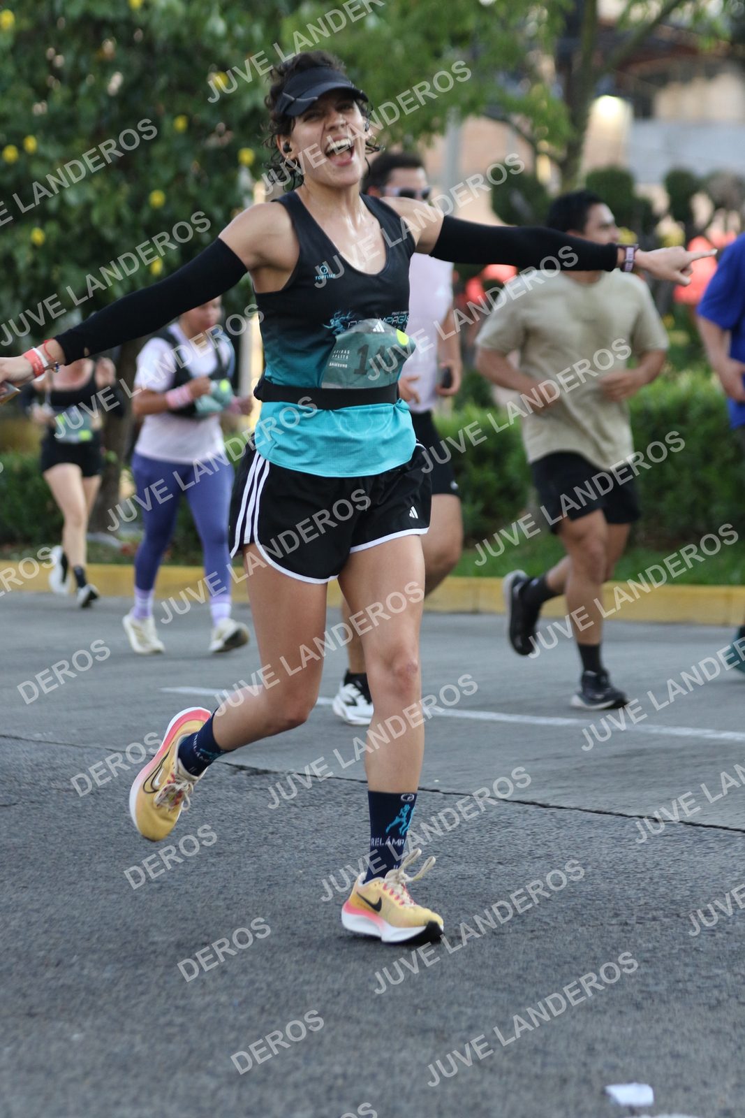 Foto de ADIDAS SPLITS GUADALAJARA 15K / 30K en Av. San Ignacio esquina Av. Ignacio L. Vallarta, Zapopan a las 07:39
