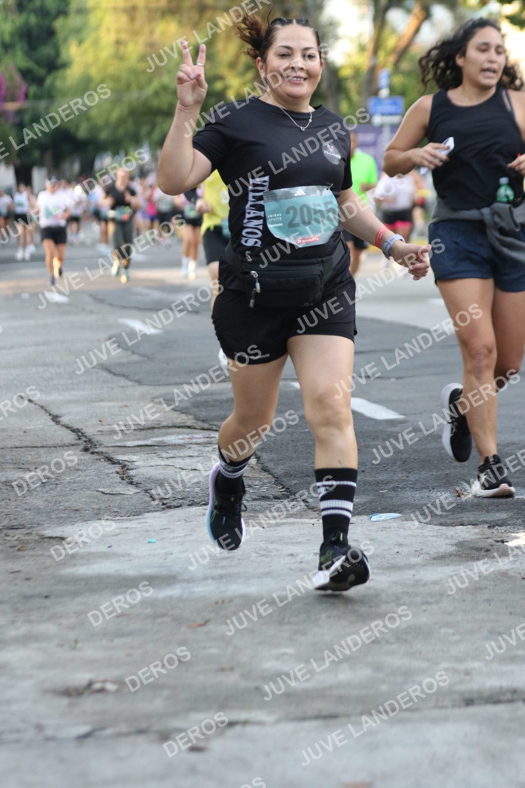 Foto de ADIDAS SPLITS GUADALAJARA 15K / 30K en Av. San Ignacio esquina Av. Ignacio L. Vallarta, Zapopan a las 07:14 · dorsal 2055
