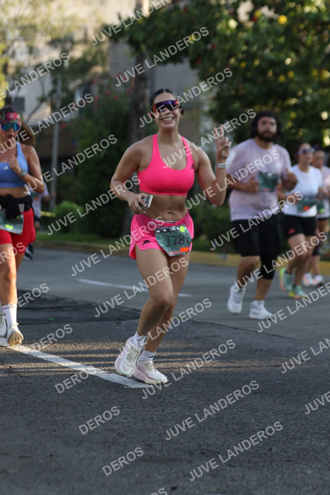Foto de ADIDAS SPLITS GUADALAJARA 15K / 30K en Av. San Ignacio esquina Av. Ignacio L. Vallarta, Zapopan a las 07:49