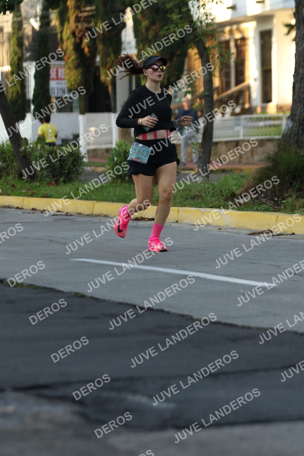 Foto de ADIDAS SPLITS GUADALAJARA 15K / 30K en Av. San Ignacio esquina Av. Ignacio L. Vallarta, Zapopan a las 07:20 · dorsal 843, 3156