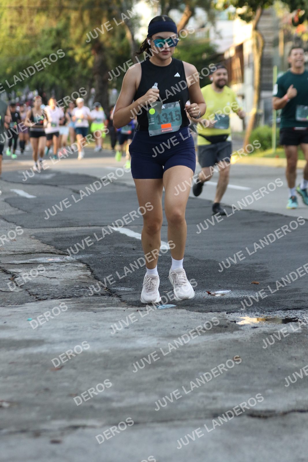 Foto de ADIDAS SPLITS GUADALAJARA 15K / 30K en Av. San Ignacio esquina Av. Ignacio L. Vallarta, Zapopan a las 07:15 · dorsal 1315