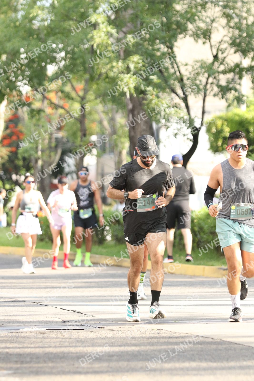 Foto de ADIDAS SPLITS GUADALAJARA 15K / 30K en Av. San Ignacio esquina Av. Ignacio L. Vallarta, Zapopan a las 08:55 · dorsal 144, 597