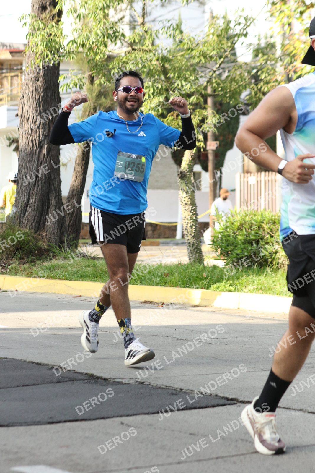 Foto de ADIDAS SPLITS GUADALAJARA 15K / 30K en Av. San Ignacio esquina Av. Ignacio L. Vallarta, Zapopan a las 08:31 · dorsal 255