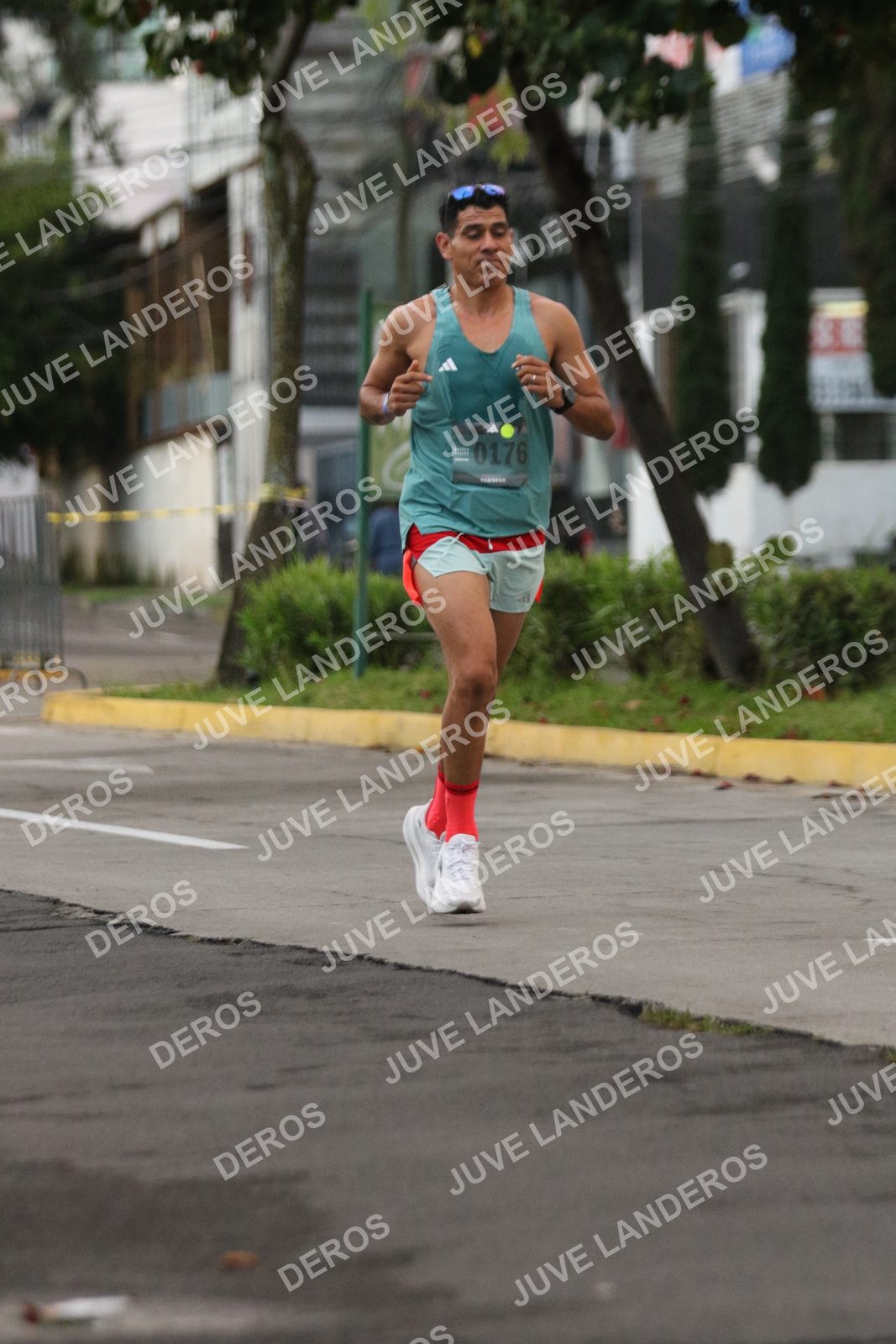 Foto de ADIDAS SPLITS GUADALAJARA 15K / 30K en Av. San Ignacio esquina Av. Ignacio L. Vallarta, Zapopan a las 06:48 · dorsal 176