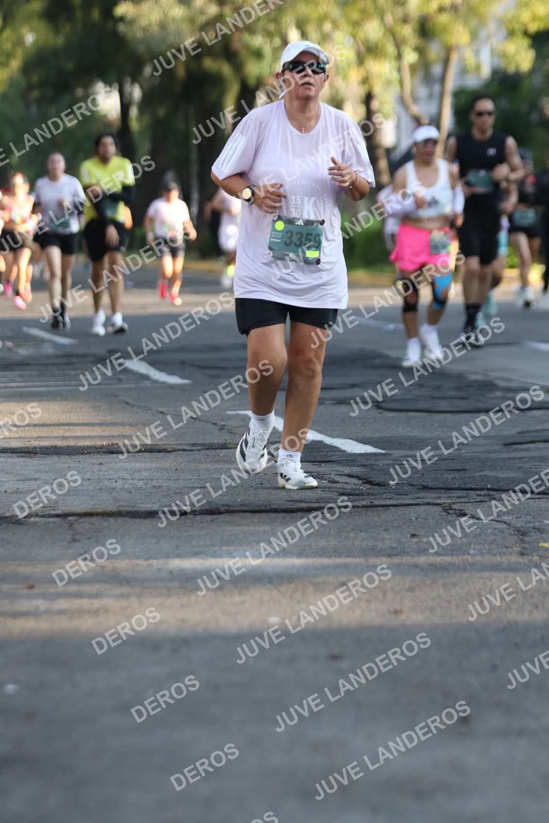 Foto de ADIDAS SPLITS GUADALAJARA 15K / 30K en Av. San Ignacio esquina Av. Ignacio L. Vallarta, Zapopan a las 07:47 · dorsal 3359, 30, 15