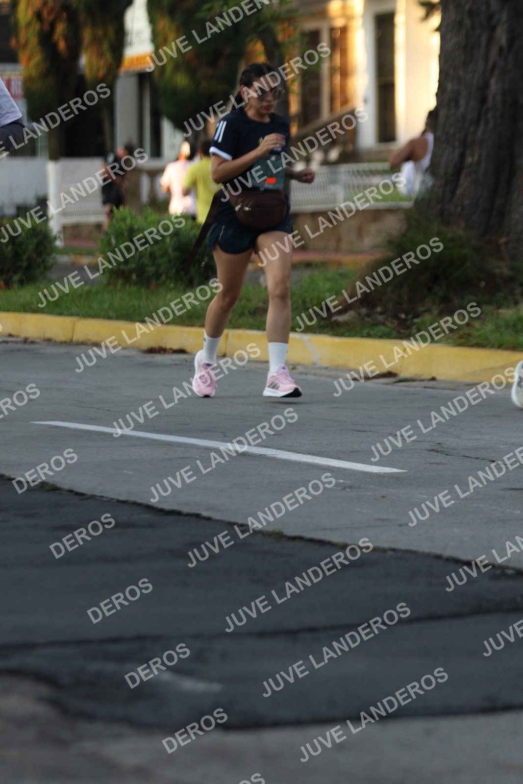 Foto de ADIDAS SPLITS GUADALAJARA 15K / 30K en Av. San Ignacio esquina Av. Ignacio L. Vallarta, Zapopan a las 07:13 · dorsal 3159