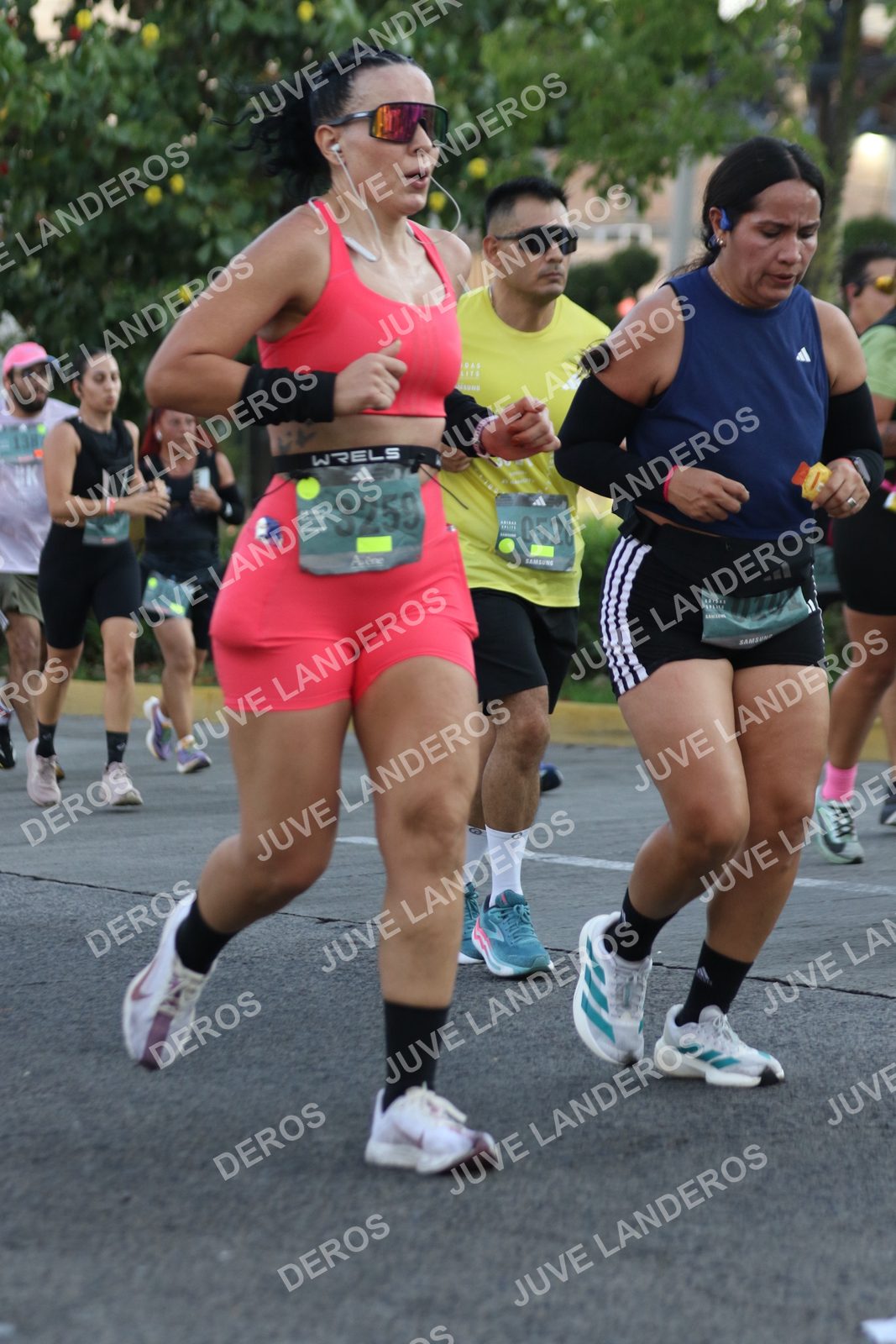 Foto de ADIDAS SPLITS GUADALAJARA 15K / 30K en Av. San Ignacio esquina Av. Ignacio L. Vallarta, Zapopan a las 07:38 · dorsal 526