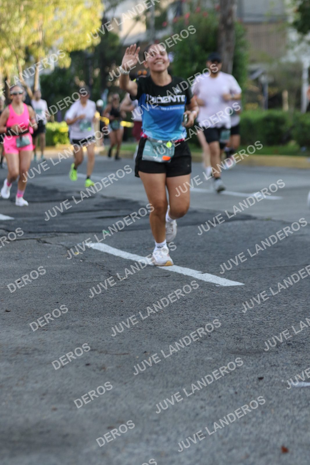 Foto de ADIDAS SPLITS GUADALAJARA 15K / 30K en Av. San Ignacio esquina Av. Ignacio L. Vallarta, Zapopan a las 07:38 · dorsal 3100