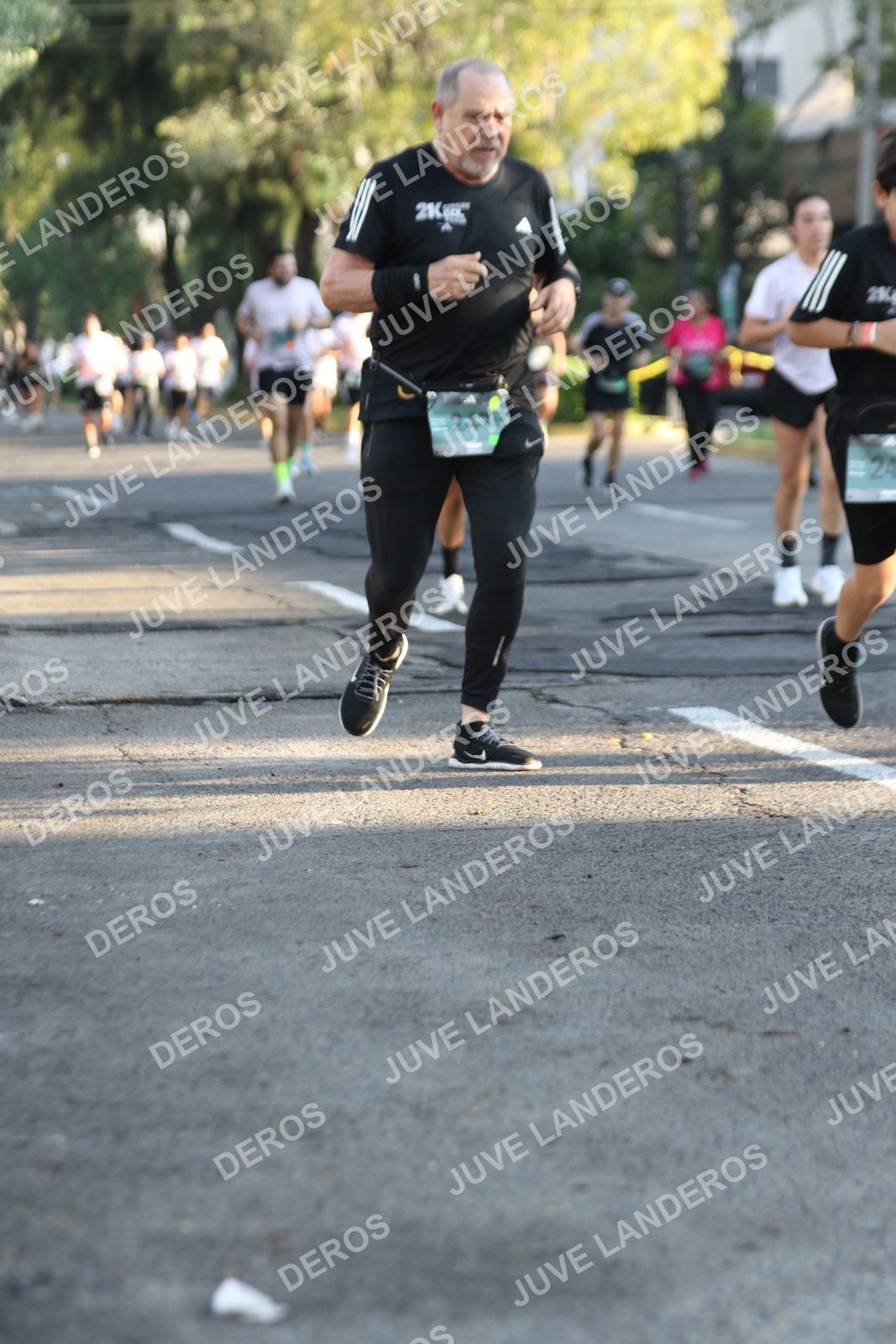 Foto de ADIDAS SPLITS GUADALAJARA 15K / 30K en Av. San Ignacio esquina Av. Ignacio L. Vallarta, Zapopan a las 07:48 · dorsal 2475