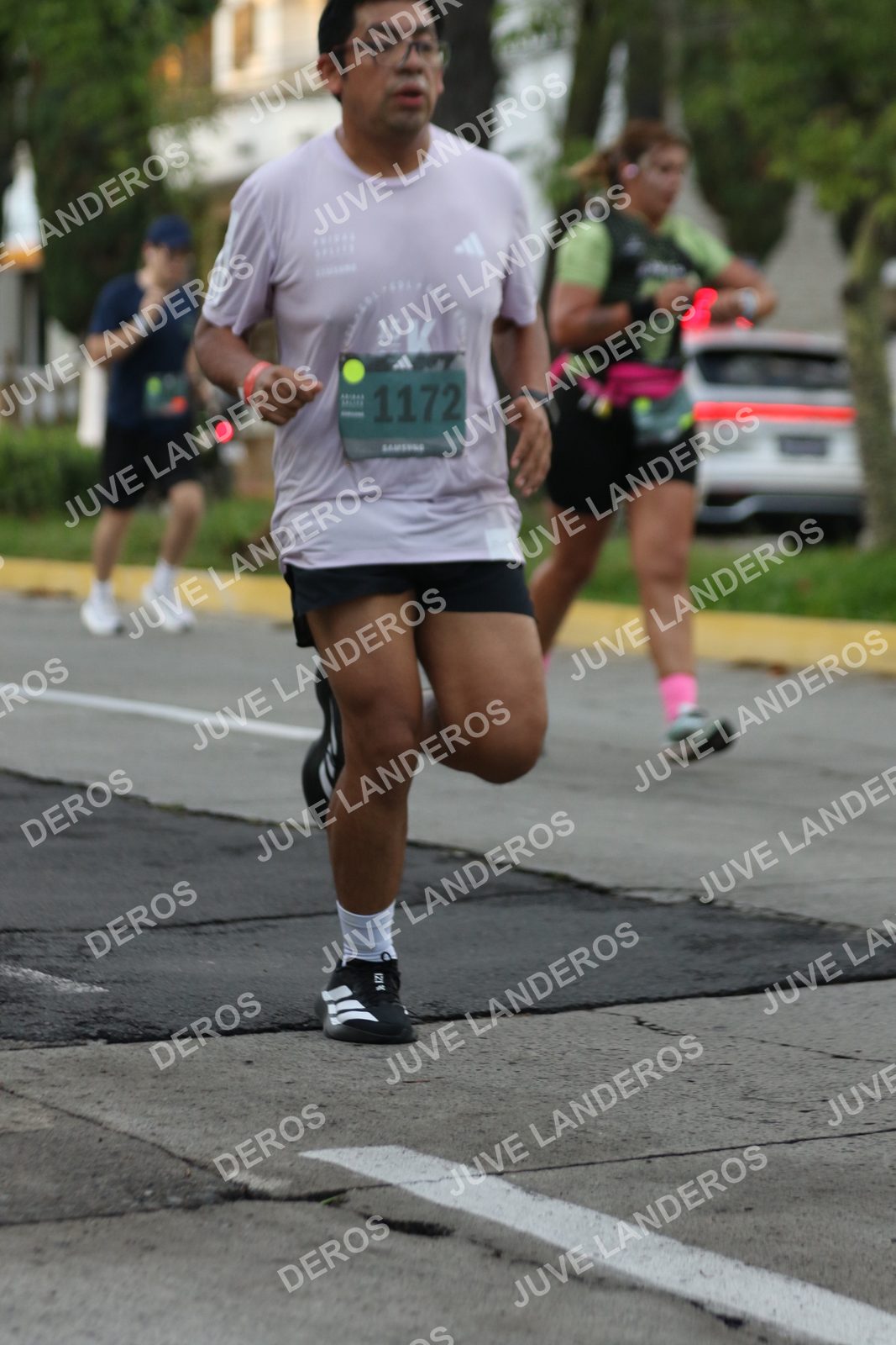 Foto de ADIDAS SPLITS GUADALAJARA 15K / 30K en Av. San Ignacio esquina Av. Ignacio L. Vallarta, Zapopan a las 07:03 · dorsal 1172
