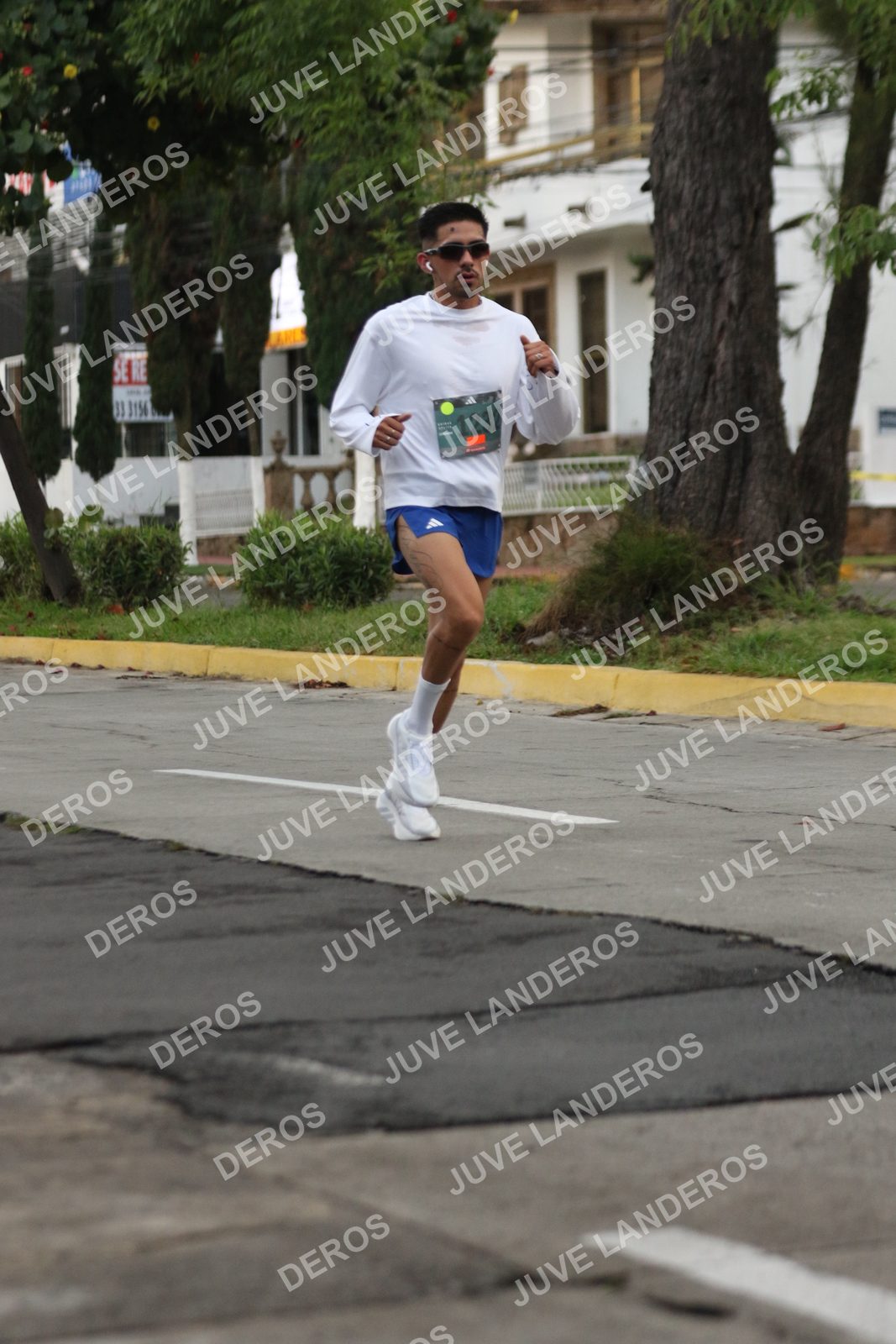 Foto de ADIDAS SPLITS GUADALAJARA 15K / 30K en Av. San Ignacio esquina Av. Ignacio L. Vallarta, Zapopan a las 06:52 · dorsal 1232
