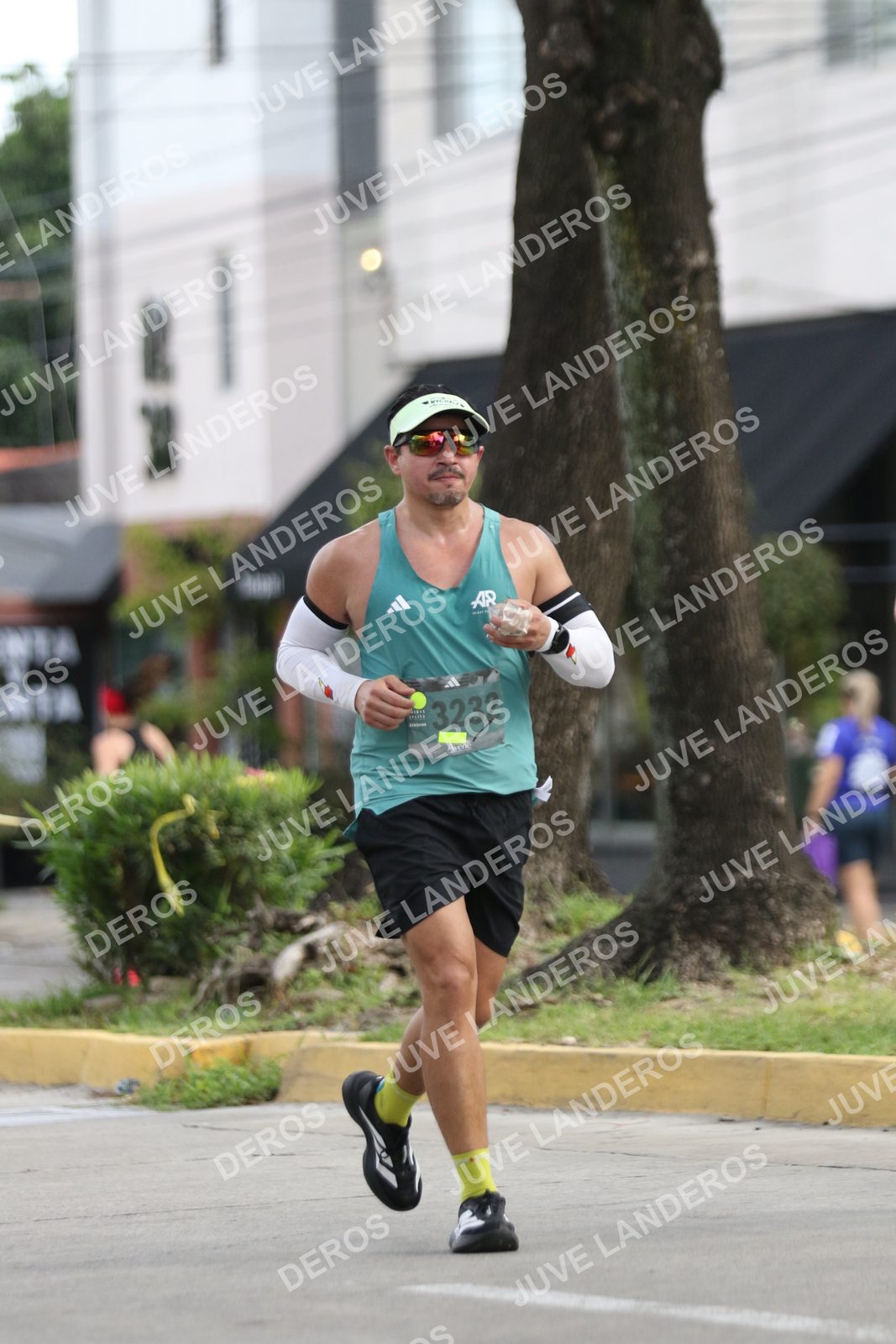 Foto de ADIDAS SPLITS GUADALAJARA 15K / 30K en Av. San Ignacio esquina Av. Ignacio L. Vallarta, Zapopan a las 09:01 · dorsal 3232