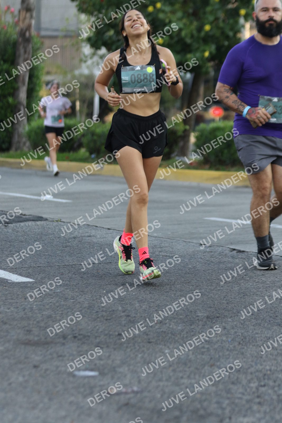 Foto de ADIDAS SPLITS GUADALAJARA 15K / 30K en Av. San Ignacio esquina Av. Ignacio L. Vallarta, Zapopan a las 07:31 · dorsal 888