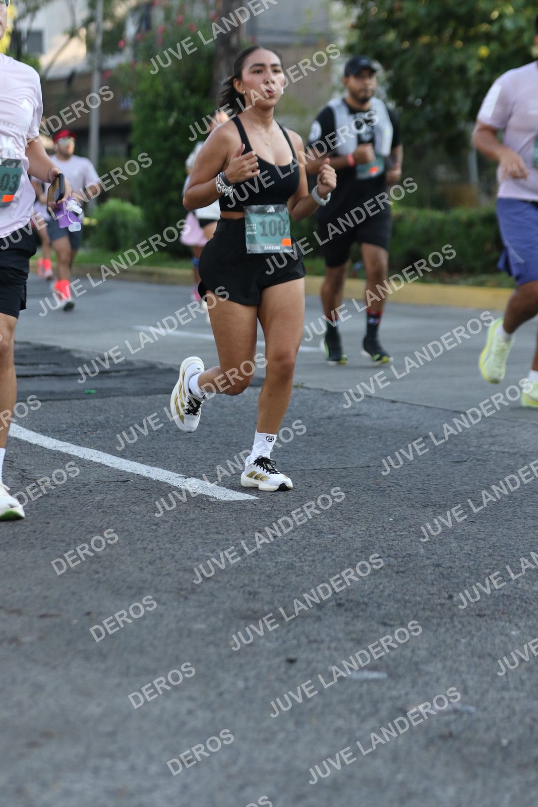 Foto de ADIDAS SPLITS GUADALAJARA 15K / 30K en Av. San Ignacio esquina Av. Ignacio L. Vallarta, Zapopan a las 07:45