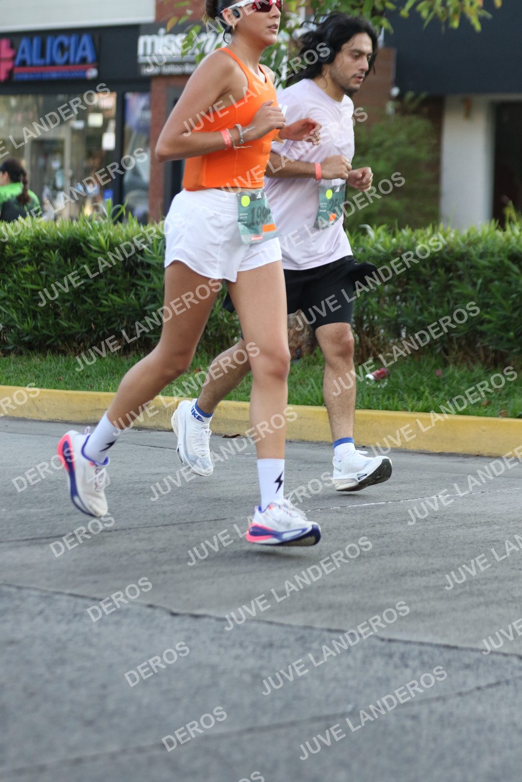 Foto de ADIDAS SPLITS GUADALAJARA 15K / 30K en Av. San Ignacio esquina Av. Ignacio L. Vallarta, Zapopan a las 07:30 · dorsal 2599