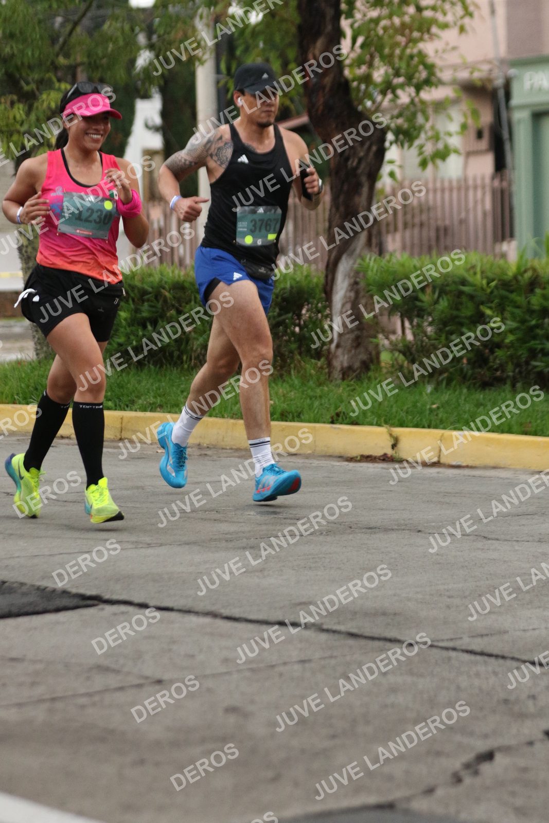 Foto de ADIDAS SPLITS GUADALAJARA 15K / 30K en Av. San Ignacio esquina Av. Ignacio L. Vallarta, Zapopan a las 06:51 · dorsal 3767, 1230