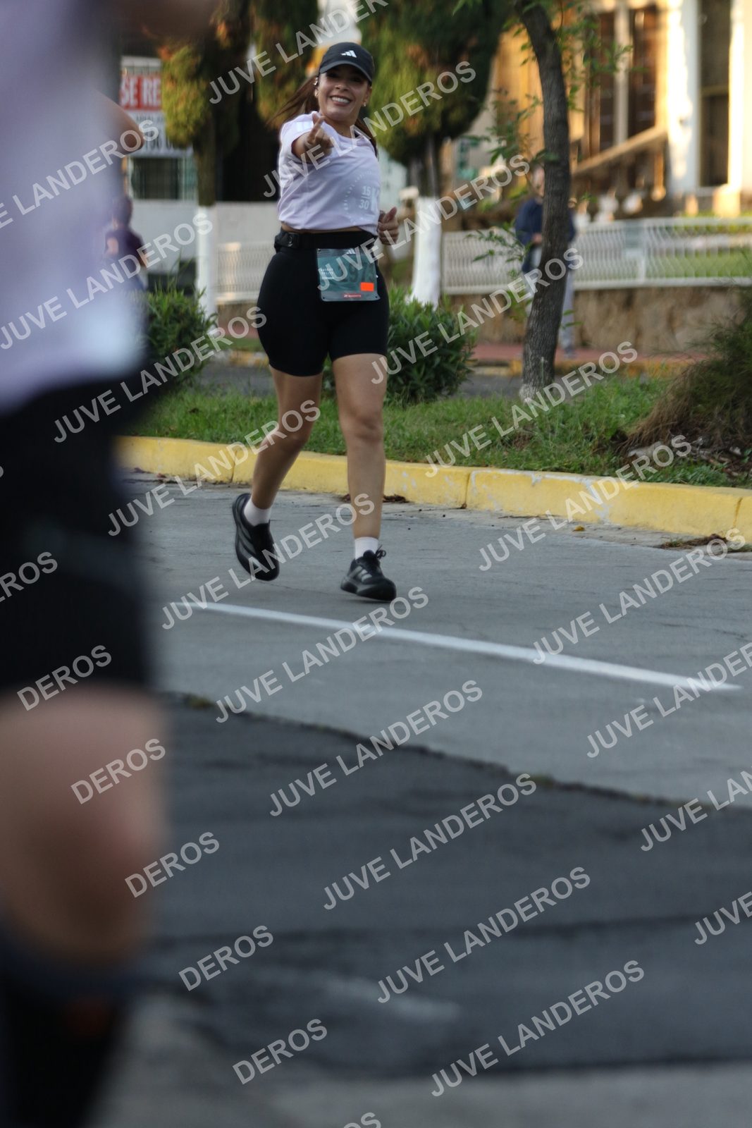 Foto de ADIDAS SPLITS GUADALAJARA 15K / 30K en Av. San Ignacio esquina Av. Ignacio L. Vallarta, Zapopan a las 07:21 · dorsal 156