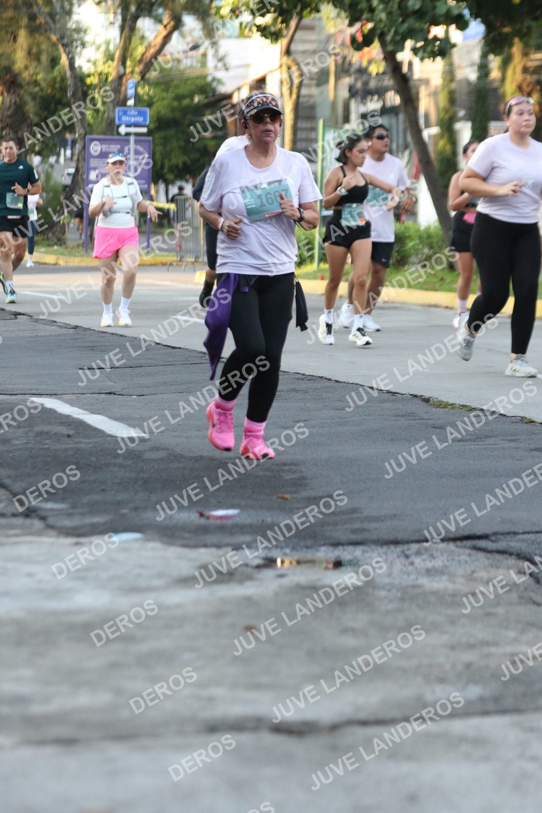 Foto de ADIDAS SPLITS GUADALAJARA 15K / 30K en Av. San Ignacio esquina Av. Ignacio L. Vallarta, Zapopan a las 07:15 · dorsal 100