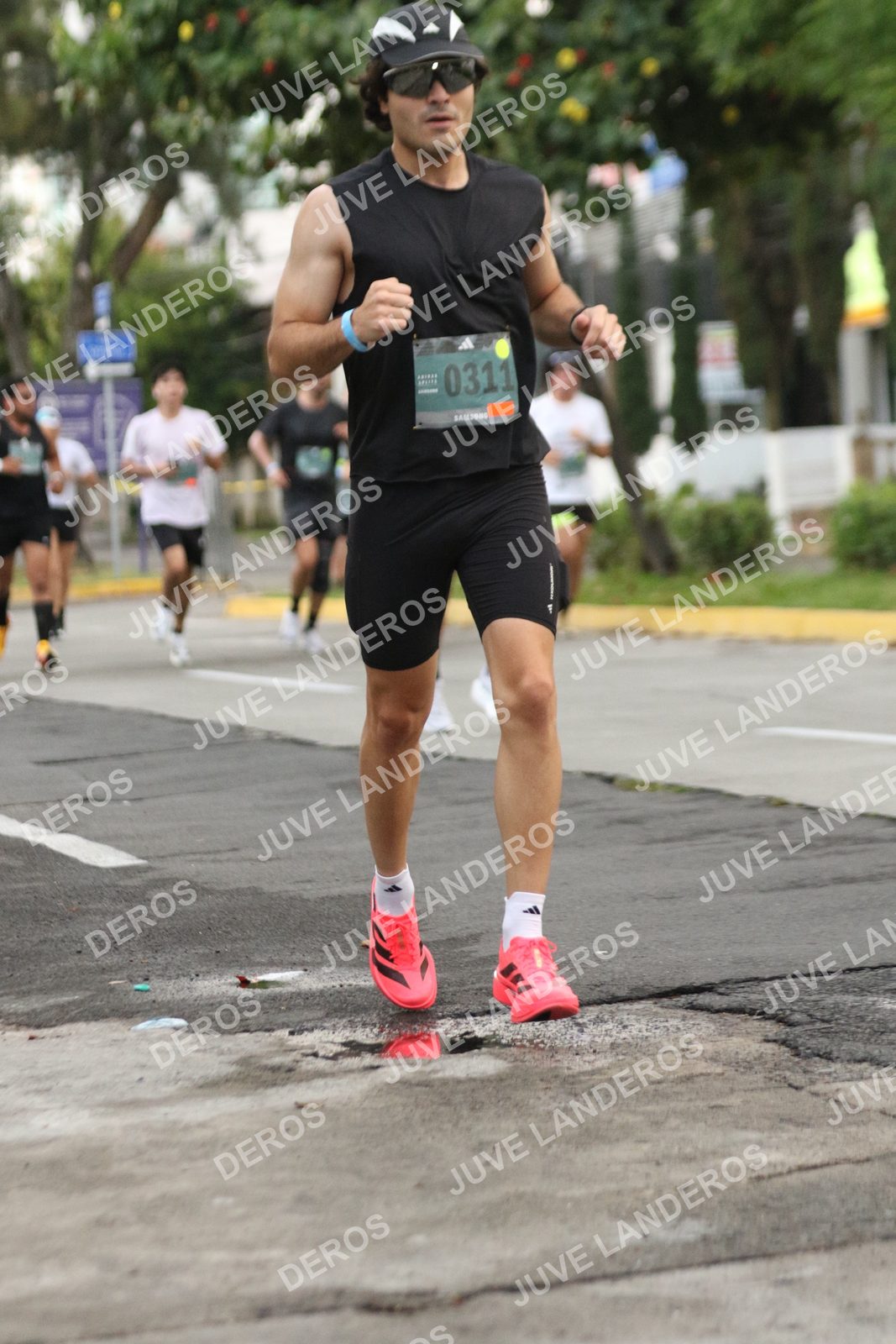 Foto de ADIDAS SPLITS GUADALAJARA 15K / 30K en Av. San Ignacio esquina Av. Ignacio L. Vallarta, Zapopan a las 06:53 · dorsal 311