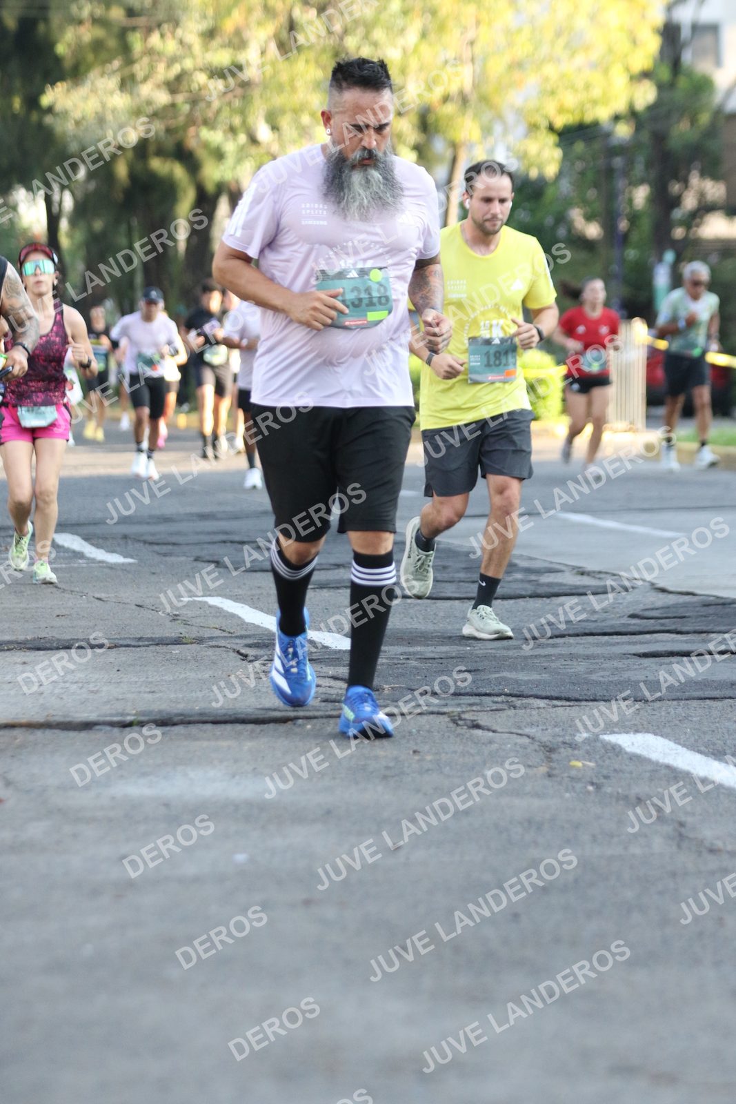 Foto de ADIDAS SPLITS GUADALAJARA 15K / 30K en Av. San Ignacio esquina Av. Ignacio L. Vallarta, Zapopan a las 07:42 · dorsal 318, 1815