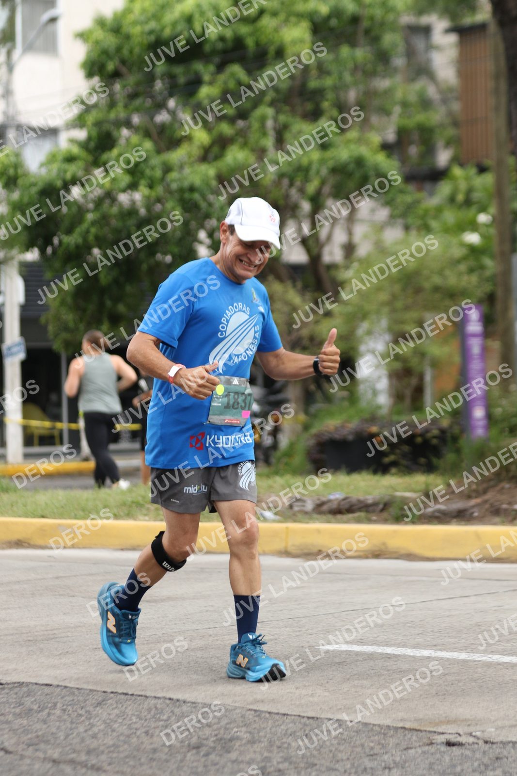 Foto de ADIDAS SPLITS GUADALAJARA 15K / 30K en Av. San Ignacio esquina Av. Ignacio L. Vallarta, Zapopan a las 09:09 · dorsal 1837