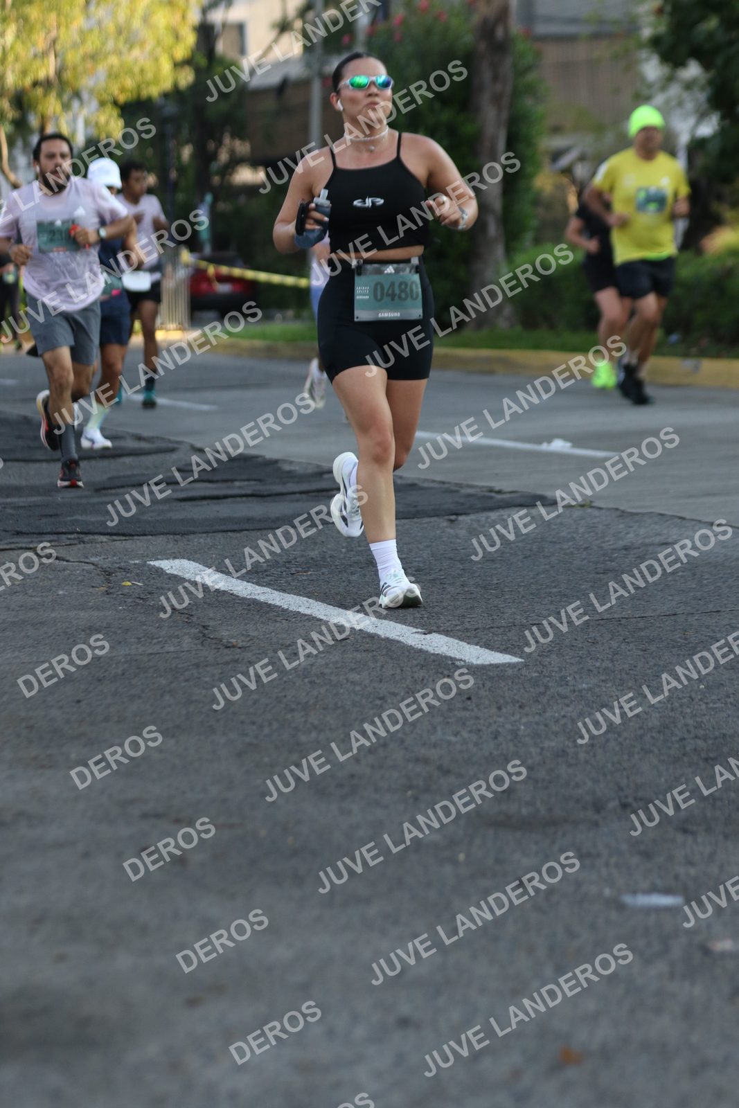 Foto de ADIDAS SPLITS GUADALAJARA 15K / 30K en Av. San Ignacio esquina Av. Ignacio L. Vallarta, Zapopan a las 07:32 · dorsal 480, 23