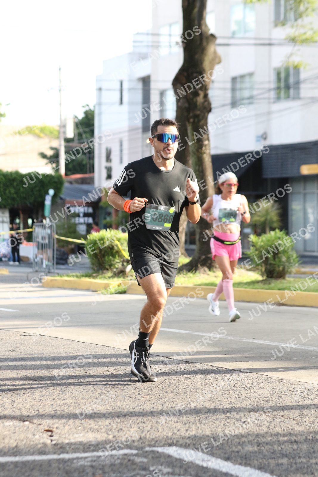 Foto de ADIDAS SPLITS GUADALAJARA 15K / 30K en Av. San Ignacio esquina Av. Ignacio L. Vallarta, Zapopan a las 08:49 · dorsal 866