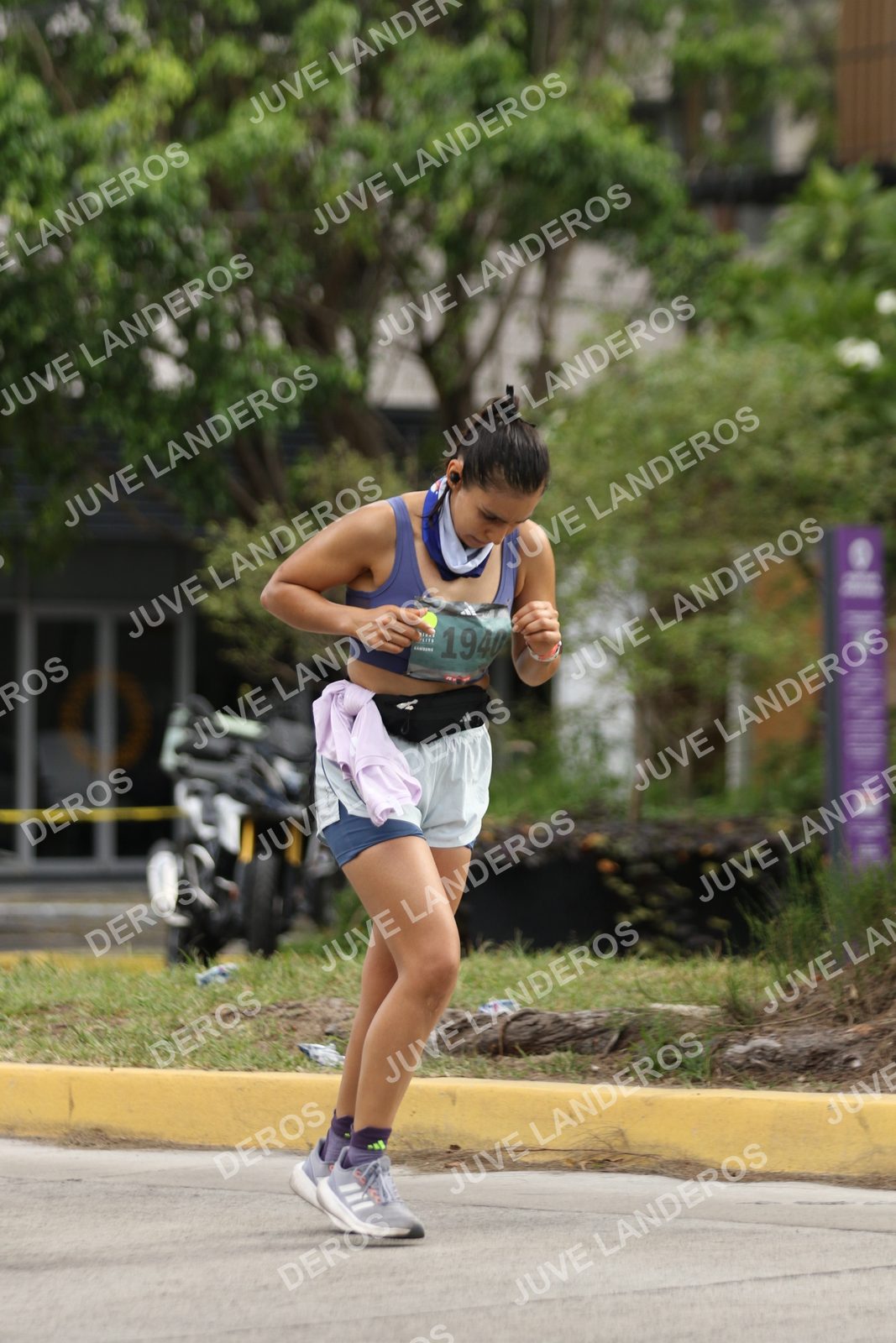 Foto de ADIDAS SPLITS GUADALAJARA 15K / 30K en Av. San Ignacio esquina Av. Ignacio L. Vallarta, Zapopan a las 09:10 · dorsal 1940