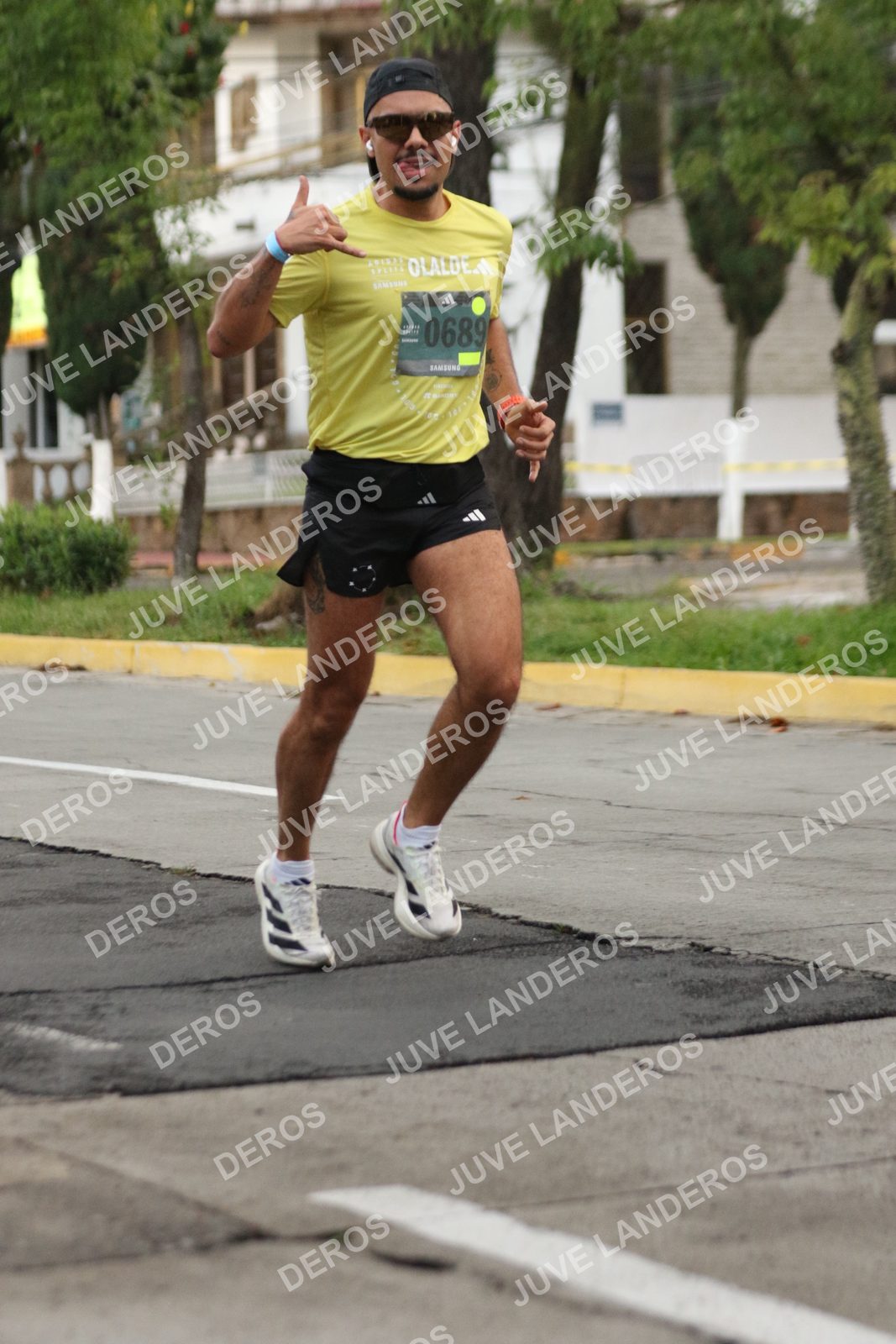 Foto de ADIDAS SPLITS GUADALAJARA 15K / 30K en Av. San Ignacio esquina Av. Ignacio L. Vallarta, Zapopan a las 06:51 · dorsal 689