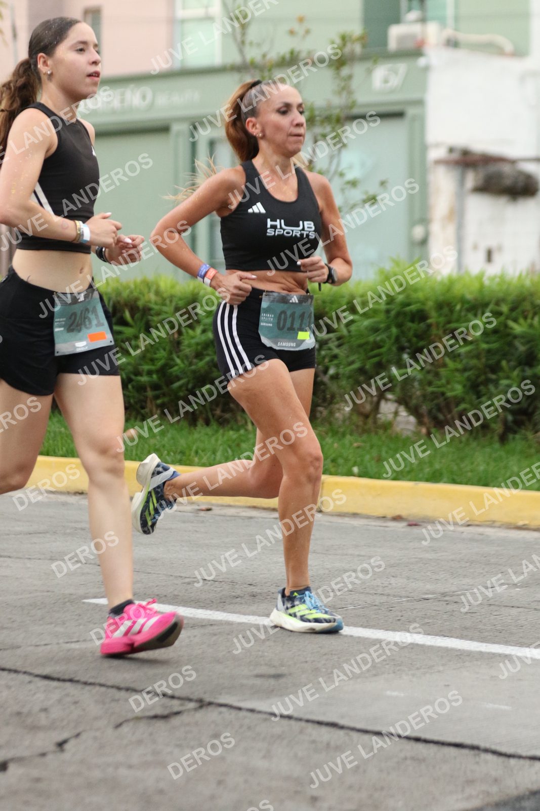 Foto de ADIDAS SPLITS GUADALAJARA 15K / 30K en Av. San Ignacio esquina Av. Ignacio L. Vallarta, Zapopan a las 06:52 · dorsal 111, 2461