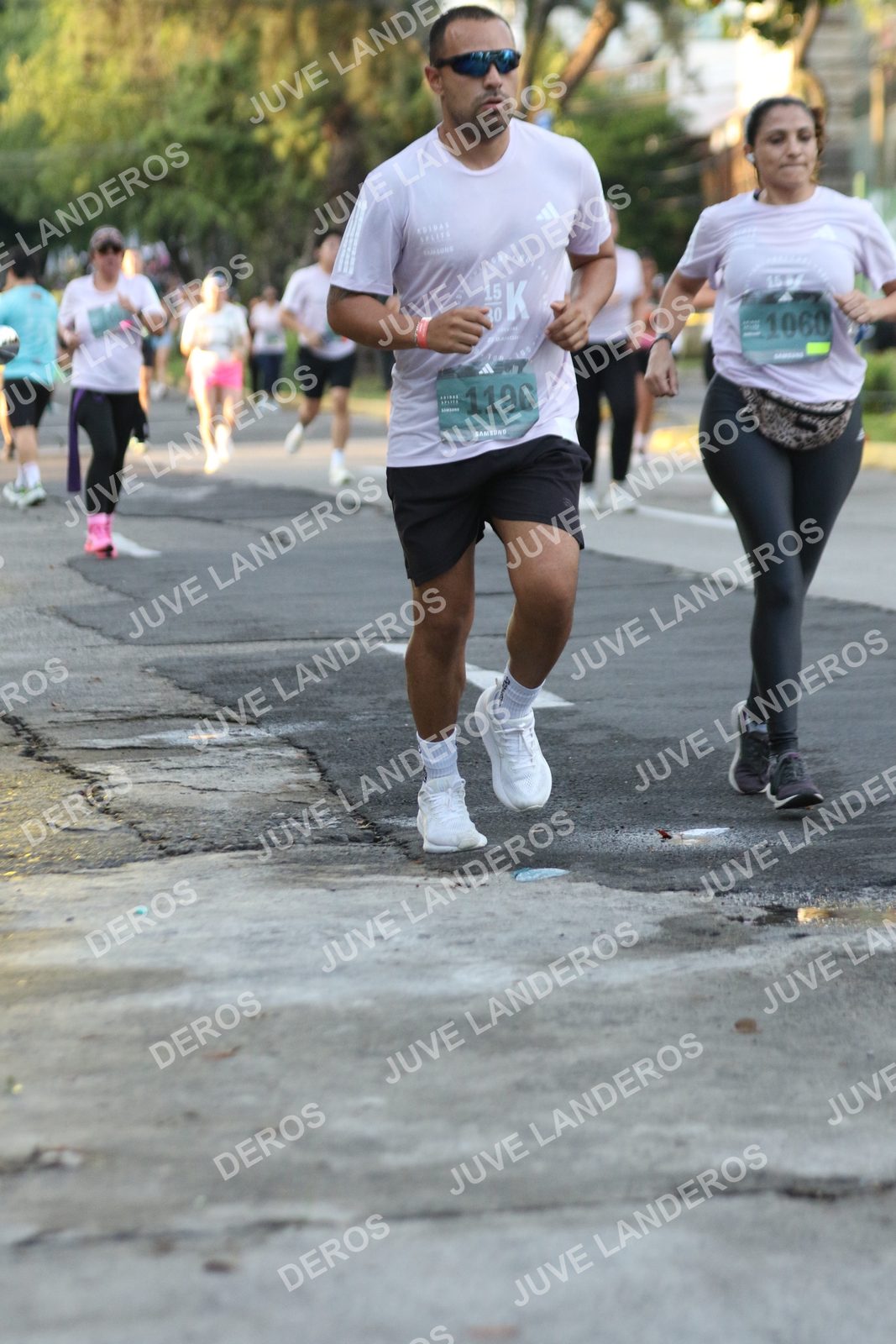 Foto de ADIDAS SPLITS GUADALAJARA 15K / 30K en Av. San Ignacio esquina Av. Ignacio L. Vallarta, Zapopan a las 07:15 · dorsal 1196, 1060, 15