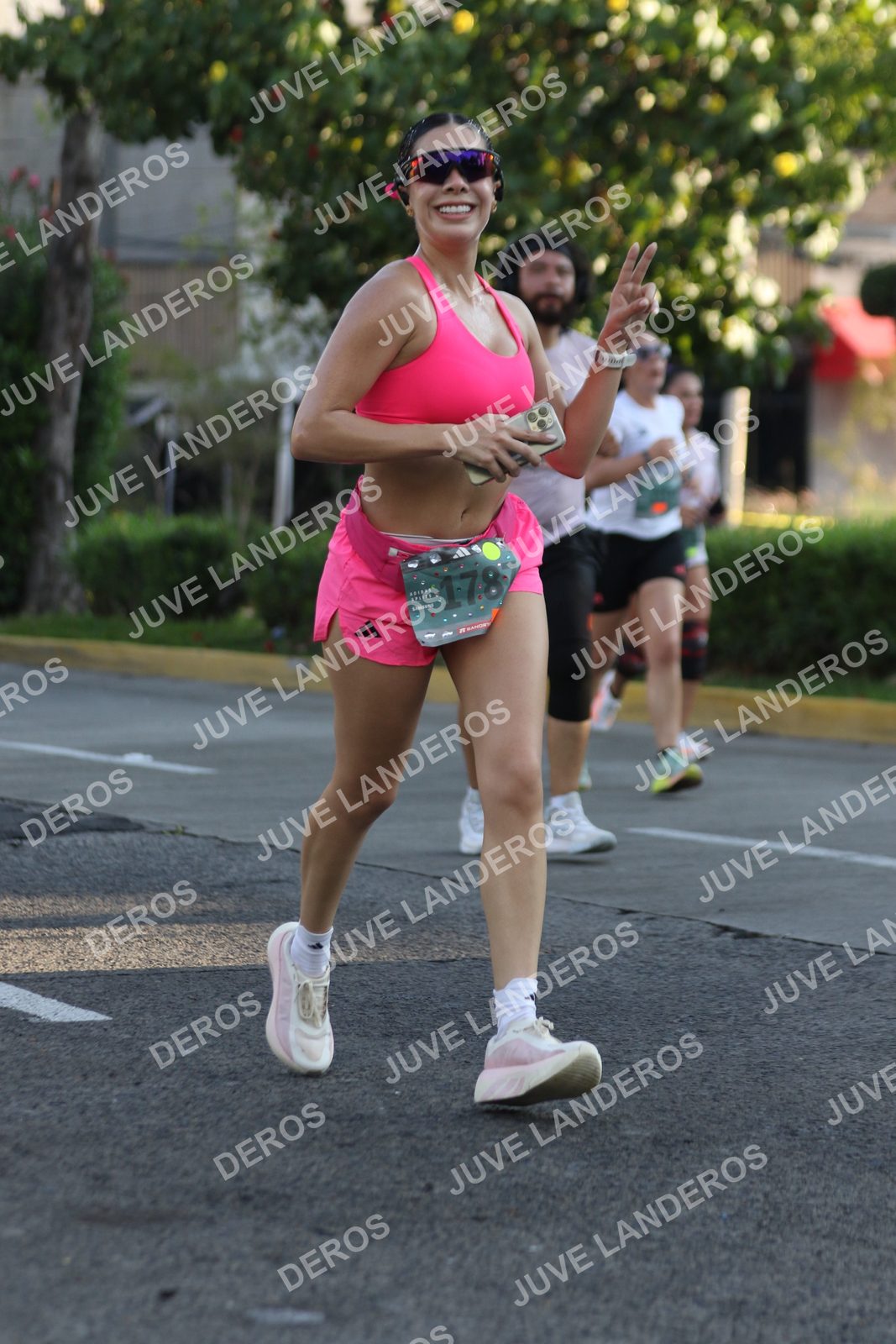 Foto de ADIDAS SPLITS GUADALAJARA 15K / 30K en Av. San Ignacio esquina Av. Ignacio L. Vallarta, Zapopan a las 07:49