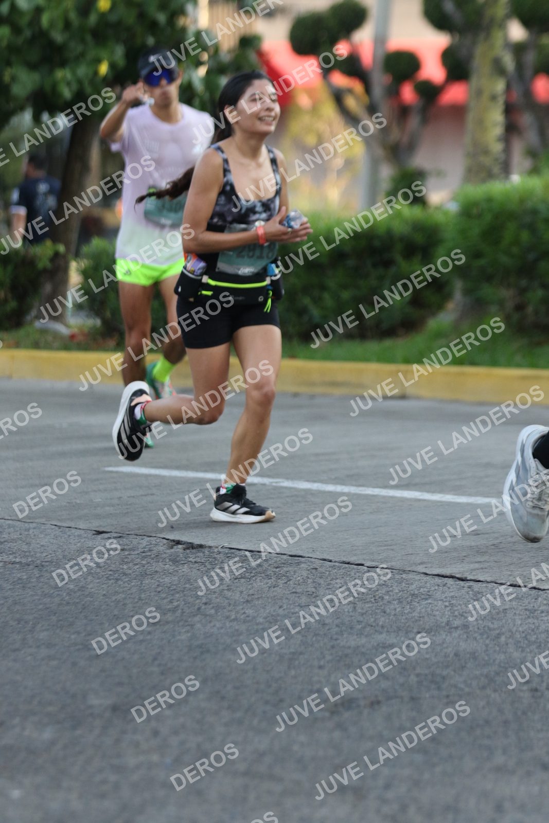 Foto de ADIDAS SPLITS GUADALAJARA 15K / 30K en Av. San Ignacio esquina Av. Ignacio L. Vallarta, Zapopan a las 07:29 · dorsal 2918