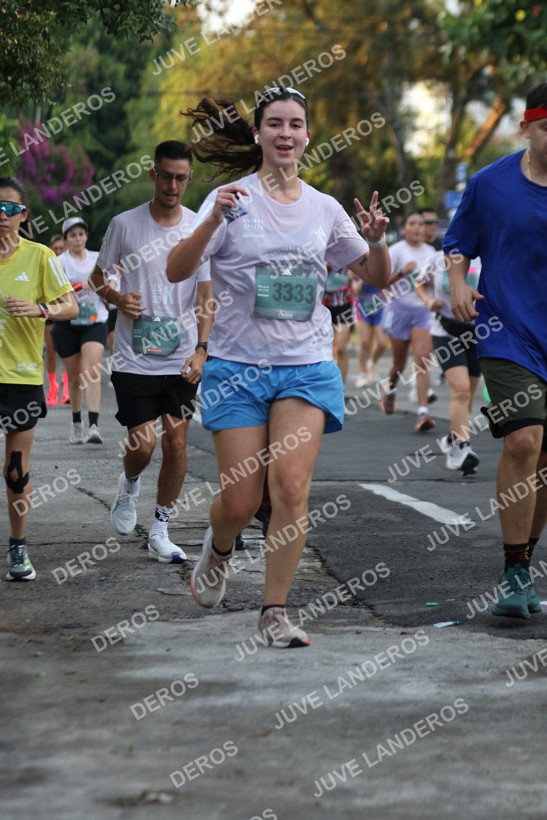 Foto de ADIDAS SPLITS GUADALAJARA 15K / 30K en Av. San Ignacio esquina Av. Ignacio L. Vallarta, Zapopan a las 07:10 · dorsal 3333, 1649