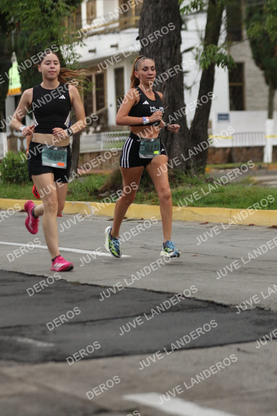 Foto de ADIDAS SPLITS GUADALAJARA 15K / 30K en Av. San Ignacio esquina Av. Ignacio L. Vallarta, Zapopan a las 06:52 · dorsal 2461