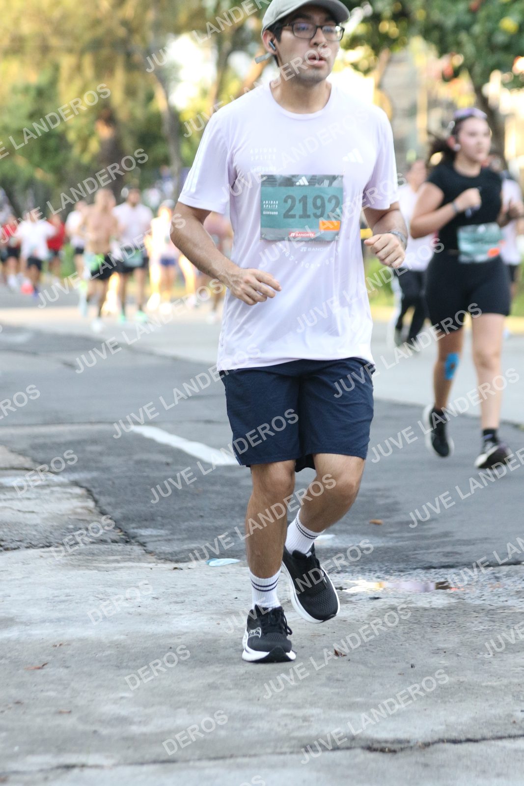 Foto de ADIDAS SPLITS GUADALAJARA 15K / 30K en Av. San Ignacio esquina Av. Ignacio L. Vallarta, Zapopan a las 07:18 · dorsal 100