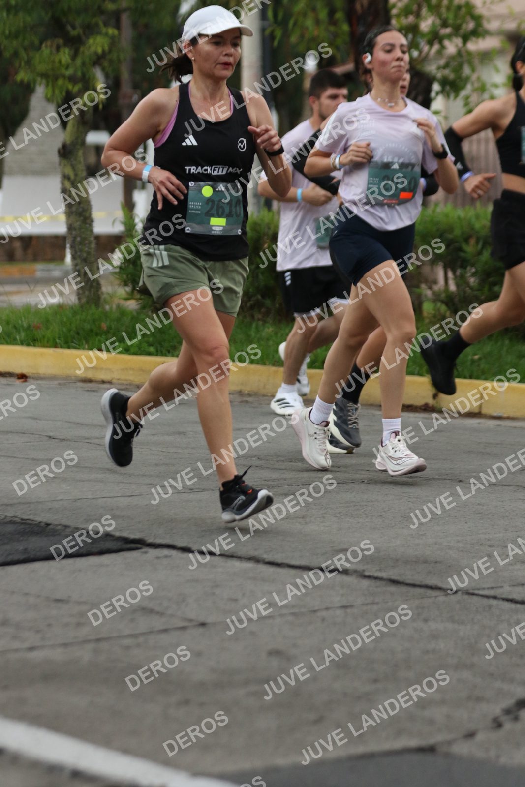 Foto de ADIDAS SPLITS GUADALAJARA 15K / 30K en Av. San Ignacio esquina Av. Ignacio L. Vallarta, Zapopan a las 06:56 · dorsal 2610, 2010
