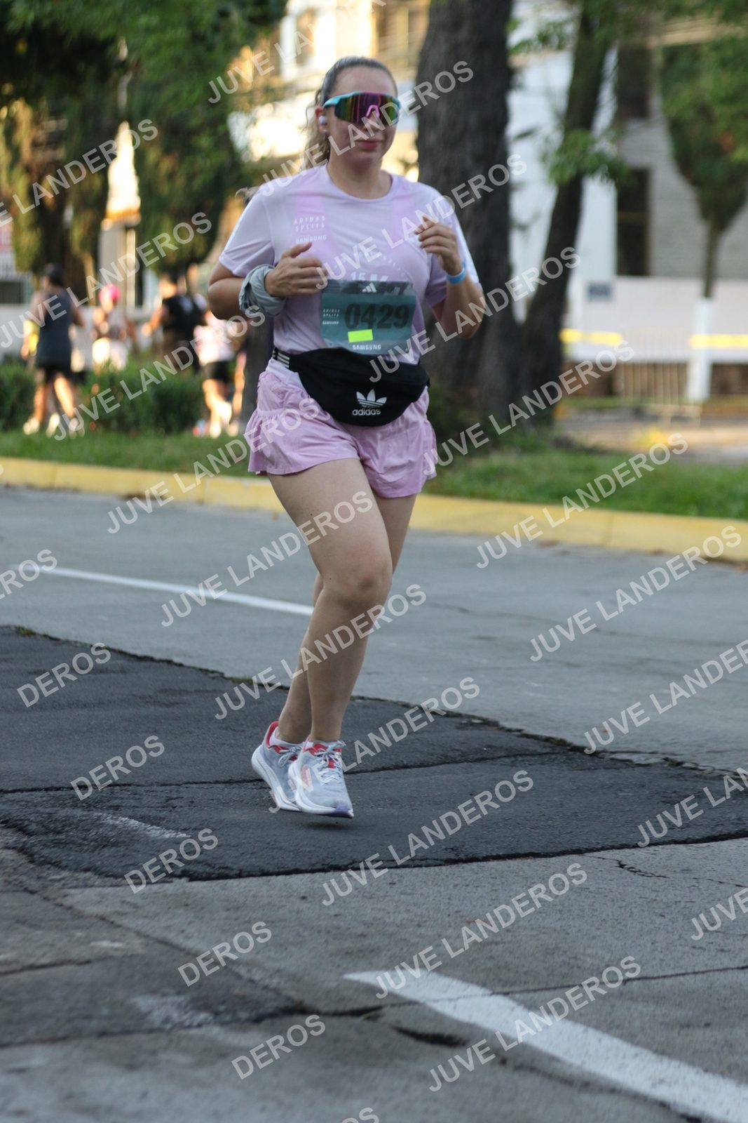 Foto de ADIDAS SPLITS GUADALAJARA 15K / 30K en Av. San Ignacio esquina Av. Ignacio L. Vallarta, Zapopan a las 07:26 · dorsal 429