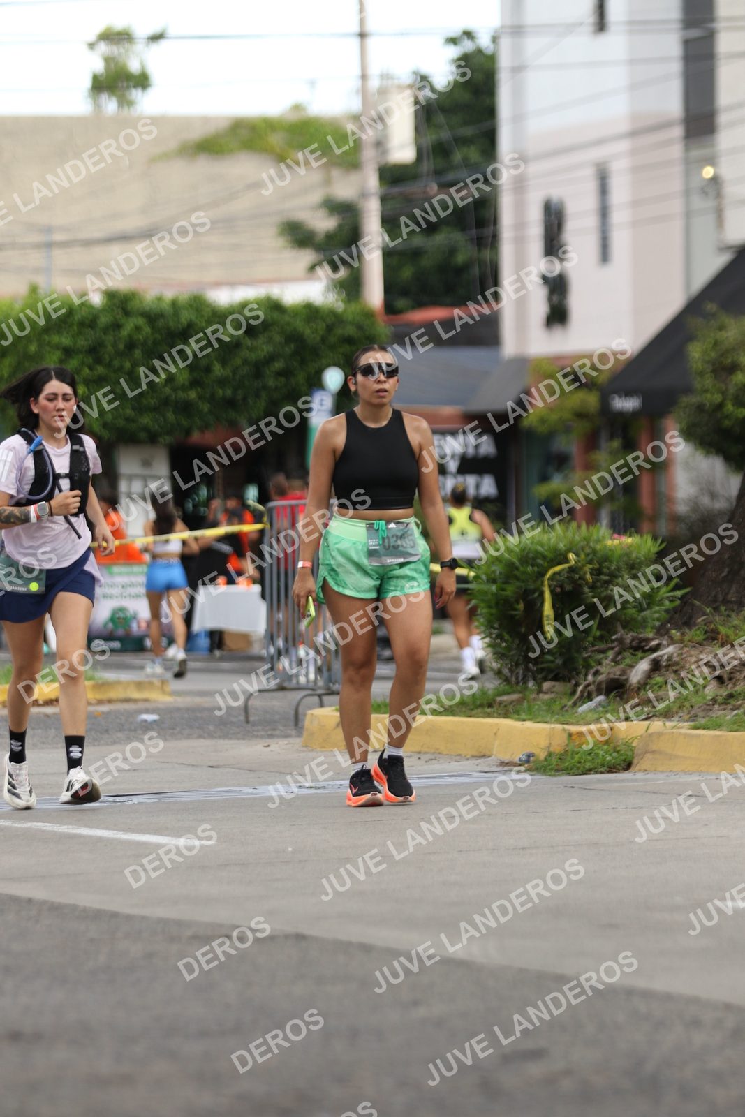 Foto de ADIDAS SPLITS GUADALAJARA 15K / 30K en Av. San Ignacio esquina Av. Ignacio L. Vallarta, Zapopan a las 09:09 · dorsal 1082, 365