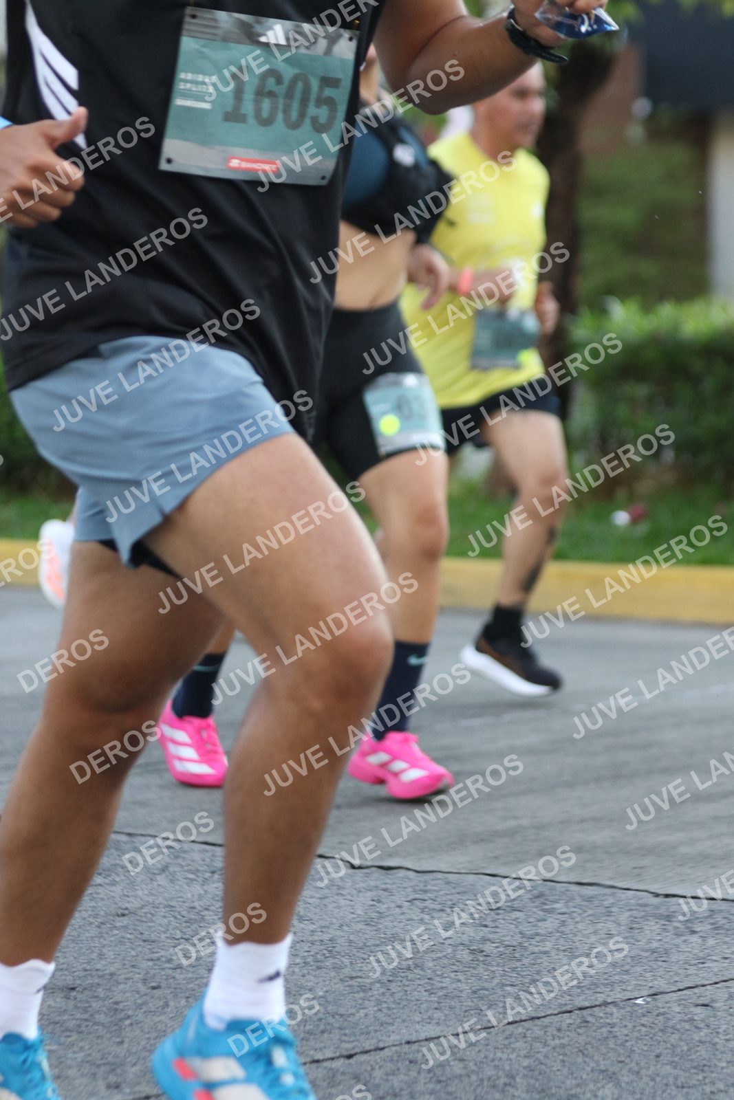 Foto de ADIDAS SPLITS GUADALAJARA 15K / 30K en Av. San Ignacio esquina Av. Ignacio L. Vallarta, Zapopan a las 07:34 · dorsal 1605