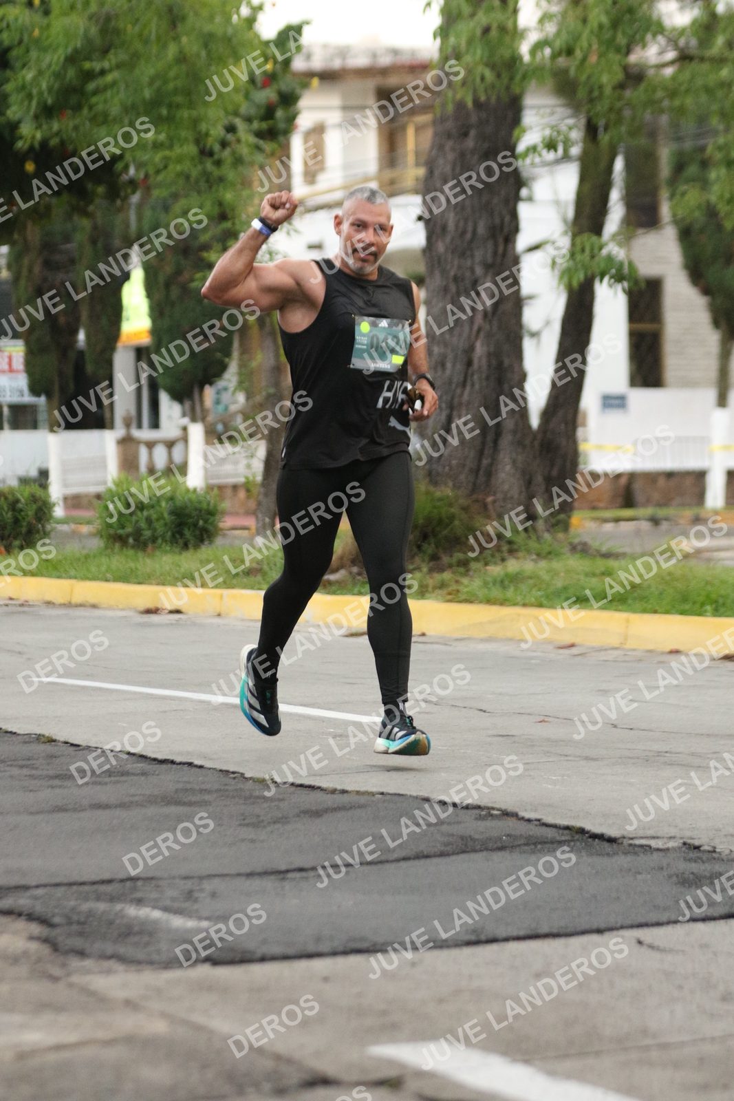 Foto de ADIDAS SPLITS GUADALAJARA 15K / 30K en Av. San Ignacio esquina Av. Ignacio L. Vallarta, Zapopan a las 06:52 · dorsal 424