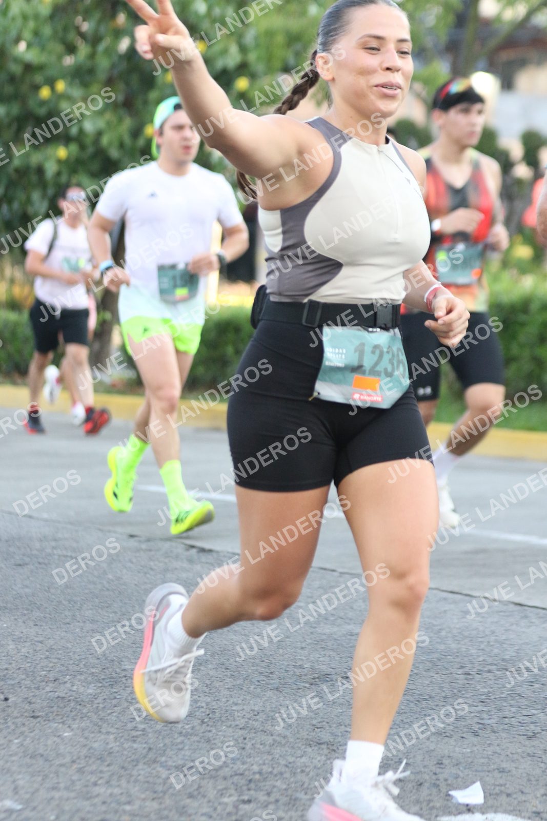 Foto de ADIDAS SPLITS GUADALAJARA 15K / 30K en Av. San Ignacio esquina Av. Ignacio L. Vallarta, Zapopan a las 07:32