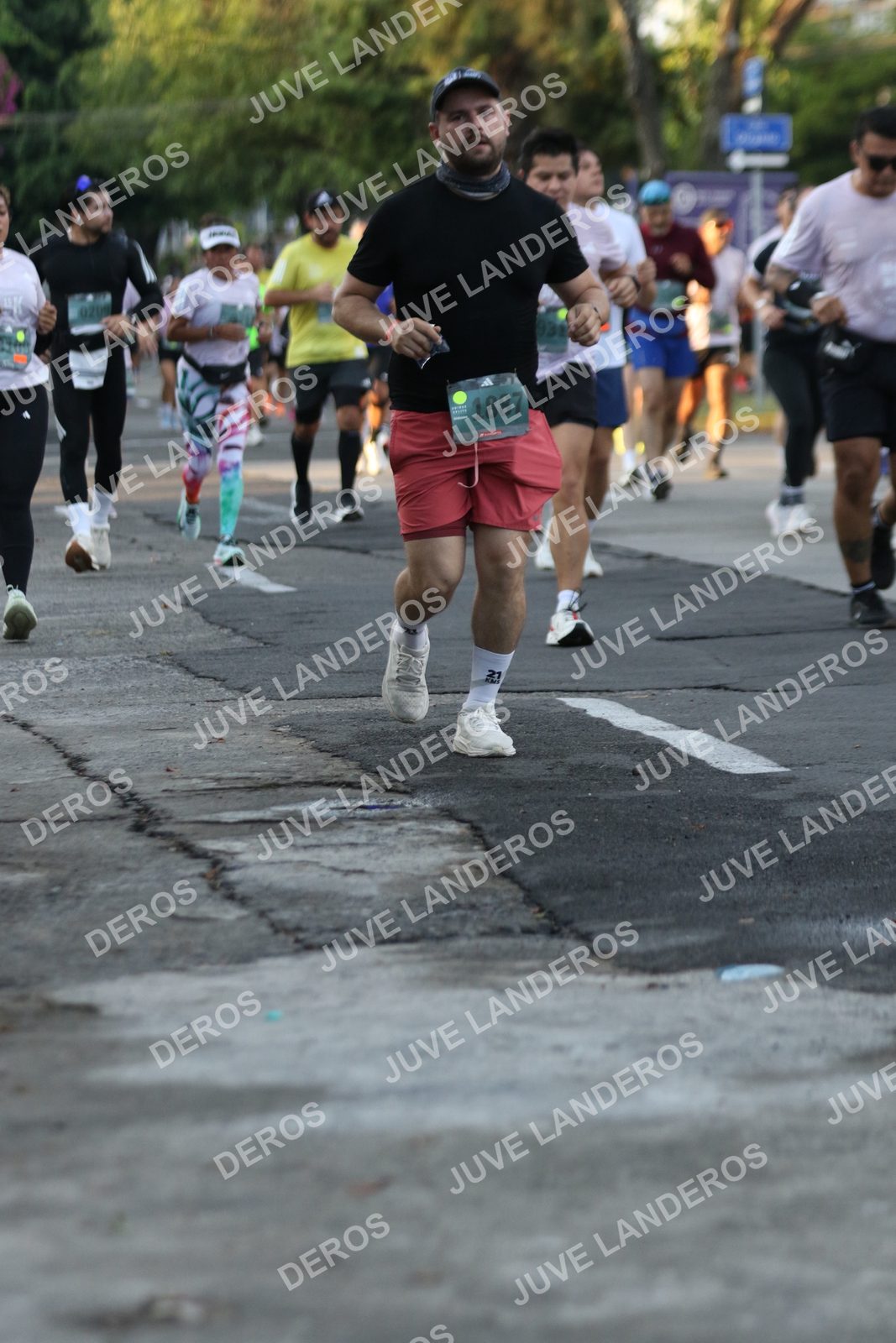 Foto de ADIDAS SPLITS GUADALAJARA 15K / 30K en Av. San Ignacio esquina Av. Ignacio L. Vallarta, Zapopan a las 07:14 · dorsal 1887, 31