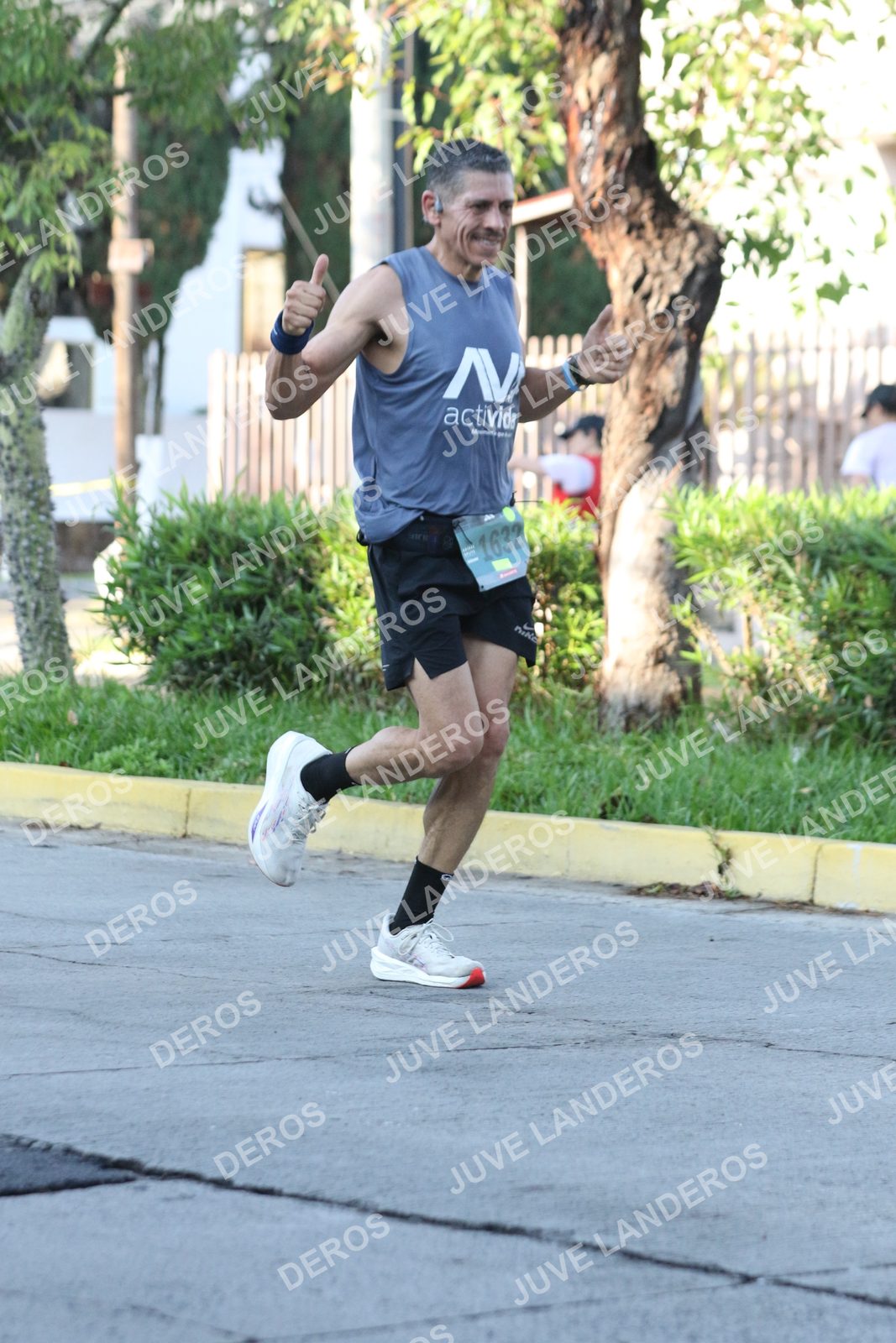 Foto de ADIDAS SPLITS GUADALAJARA 15K / 30K en Av. San Ignacio esquina Av. Ignacio L. Vallarta, Zapopan a las 08:01 · dorsal 1632