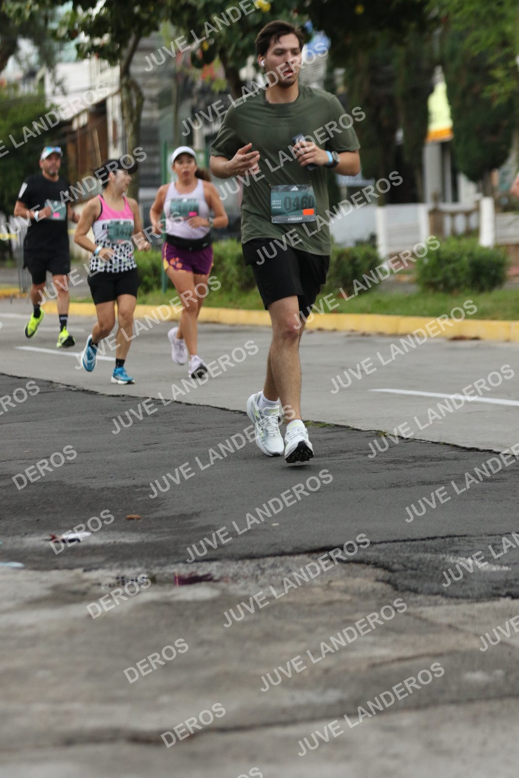 Foto de ADIDAS SPLITS GUADALAJARA 15K / 30K en Av. San Ignacio esquina Av. Ignacio L. Vallarta, Zapopan a las 06:58 · dorsal 460