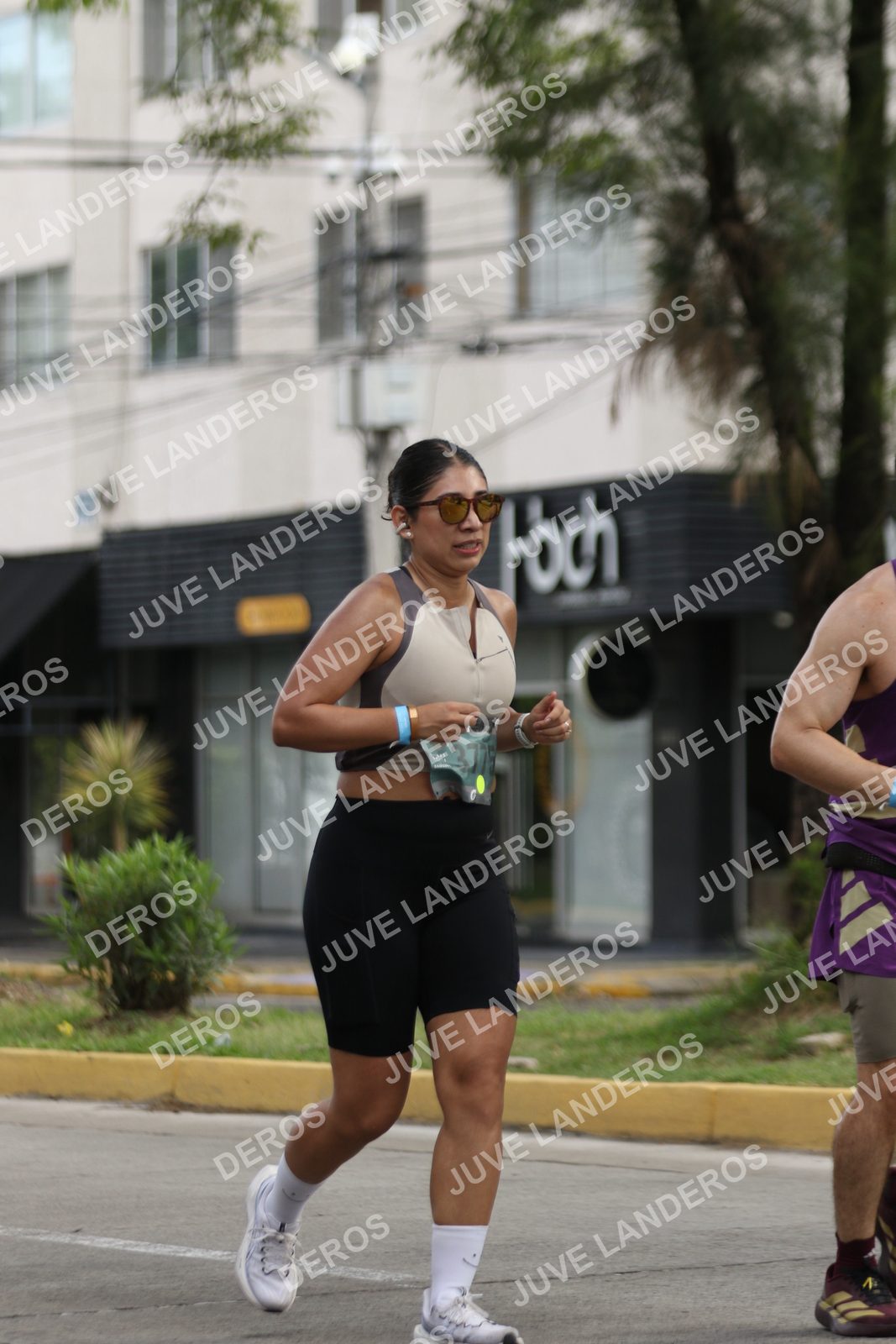 Foto de ADIDAS SPLITS GUADALAJARA 15K / 30K en Av. San Ignacio esquina Av. Ignacio L. Vallarta, Zapopan a las 09:07