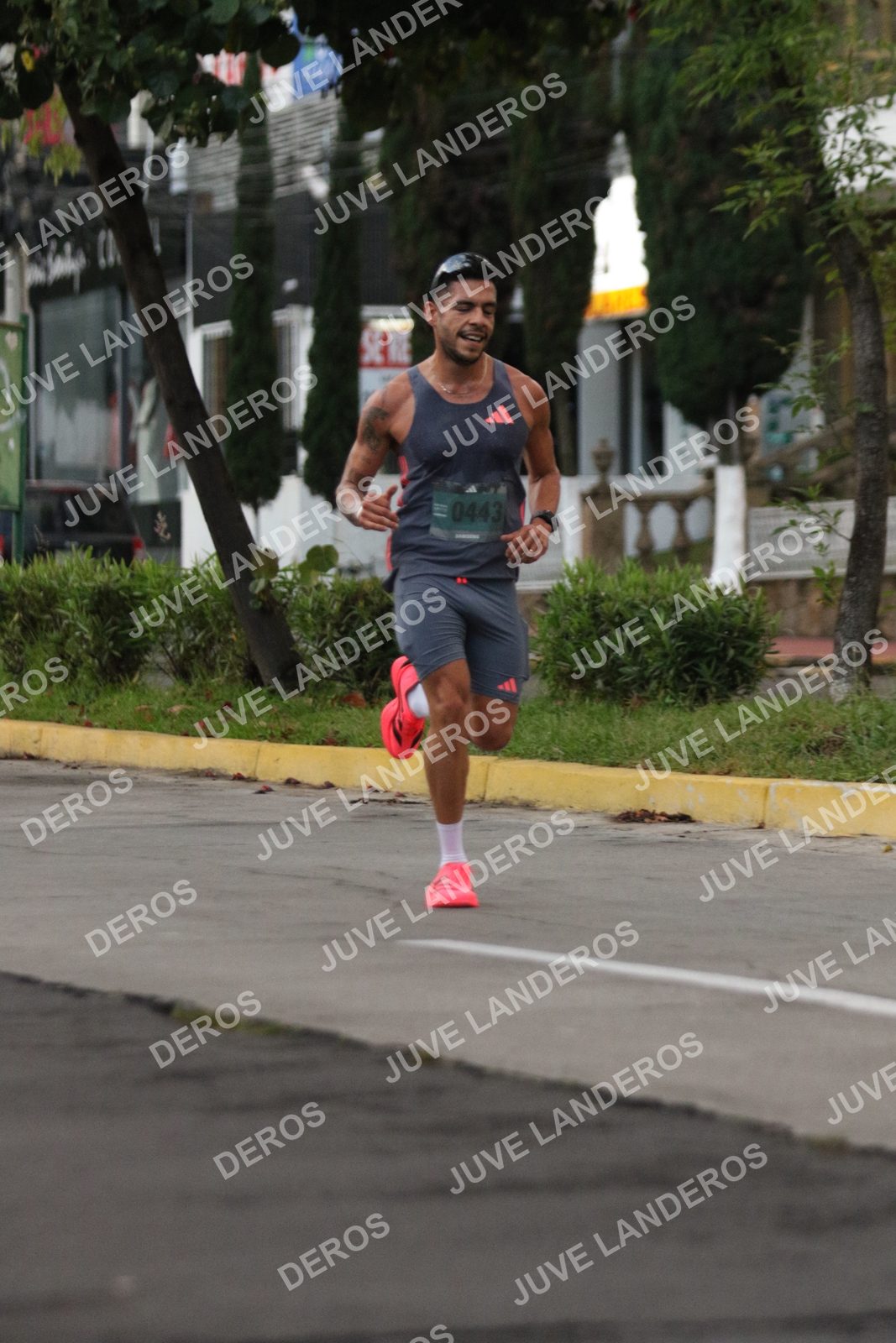 Foto de ADIDAS SPLITS GUADALAJARA 15K / 30K en Av. San Ignacio esquina Av. Ignacio L. Vallarta, Zapopan a las 06:47 · dorsal 443