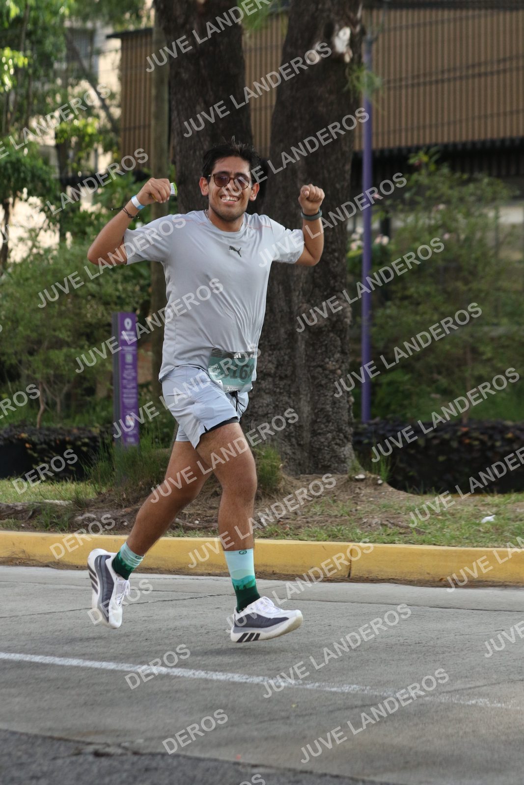 Foto de ADIDAS SPLITS GUADALAJARA 15K / 30K en Av. San Ignacio esquina Av. Ignacio L. Vallarta, Zapopan a las 08:39 · dorsal 316